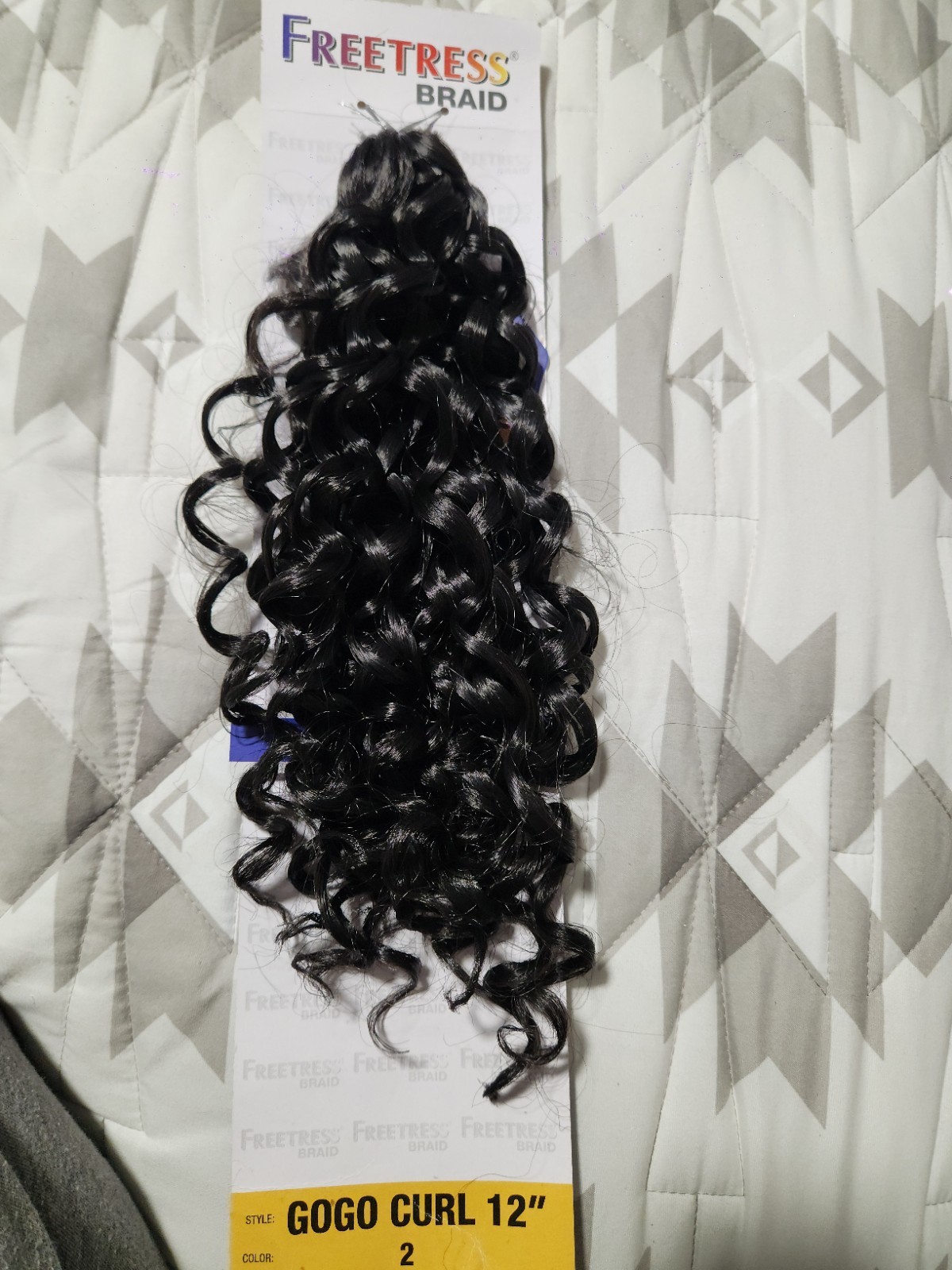 Freetress Pre-Looped Synthetic Curly Hair Extension 12″ Color 2