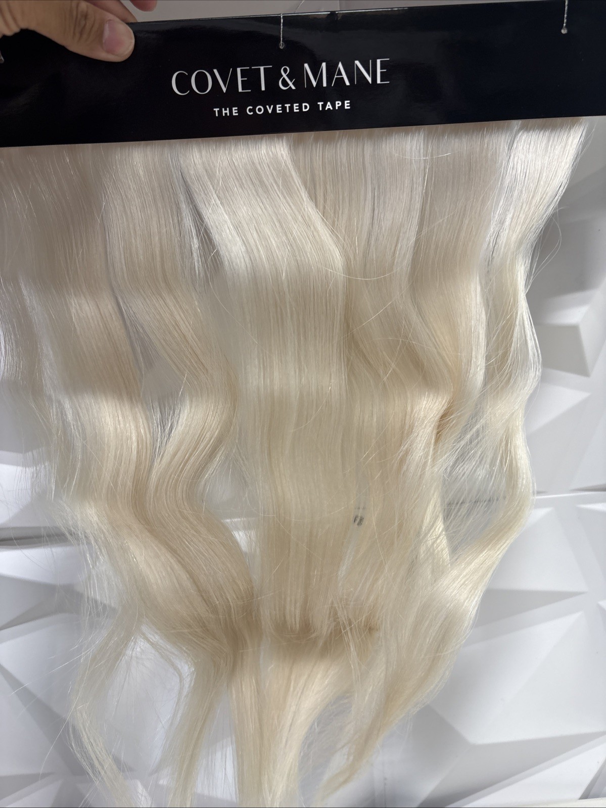 COVET & MANE THE COVETED TAPE EXTENSION 18in Color BLONDE ZERO