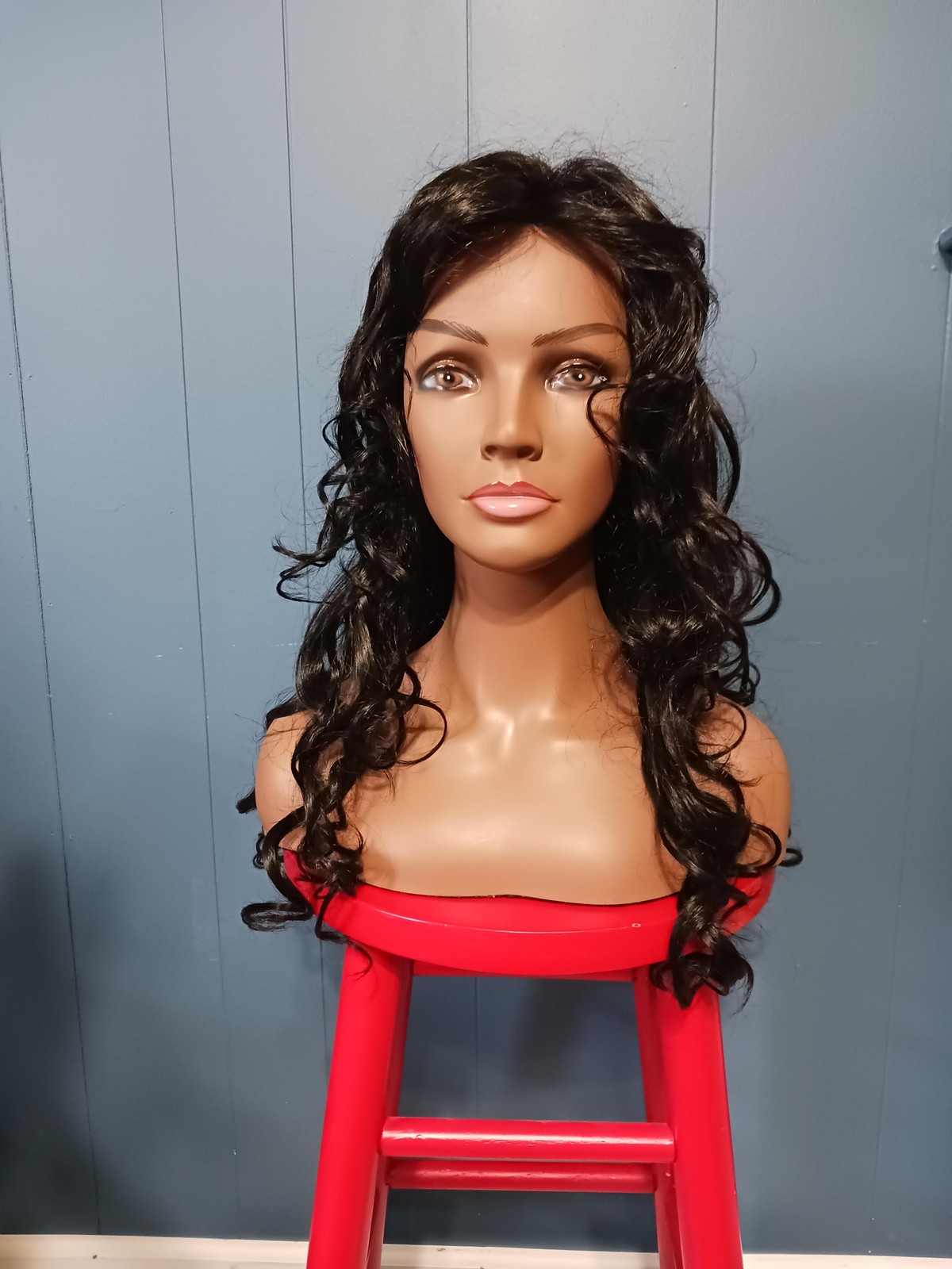 Tony Of Beverly Mambo Wig New Black Curly Layered Synthetic Classic Cap 1B
