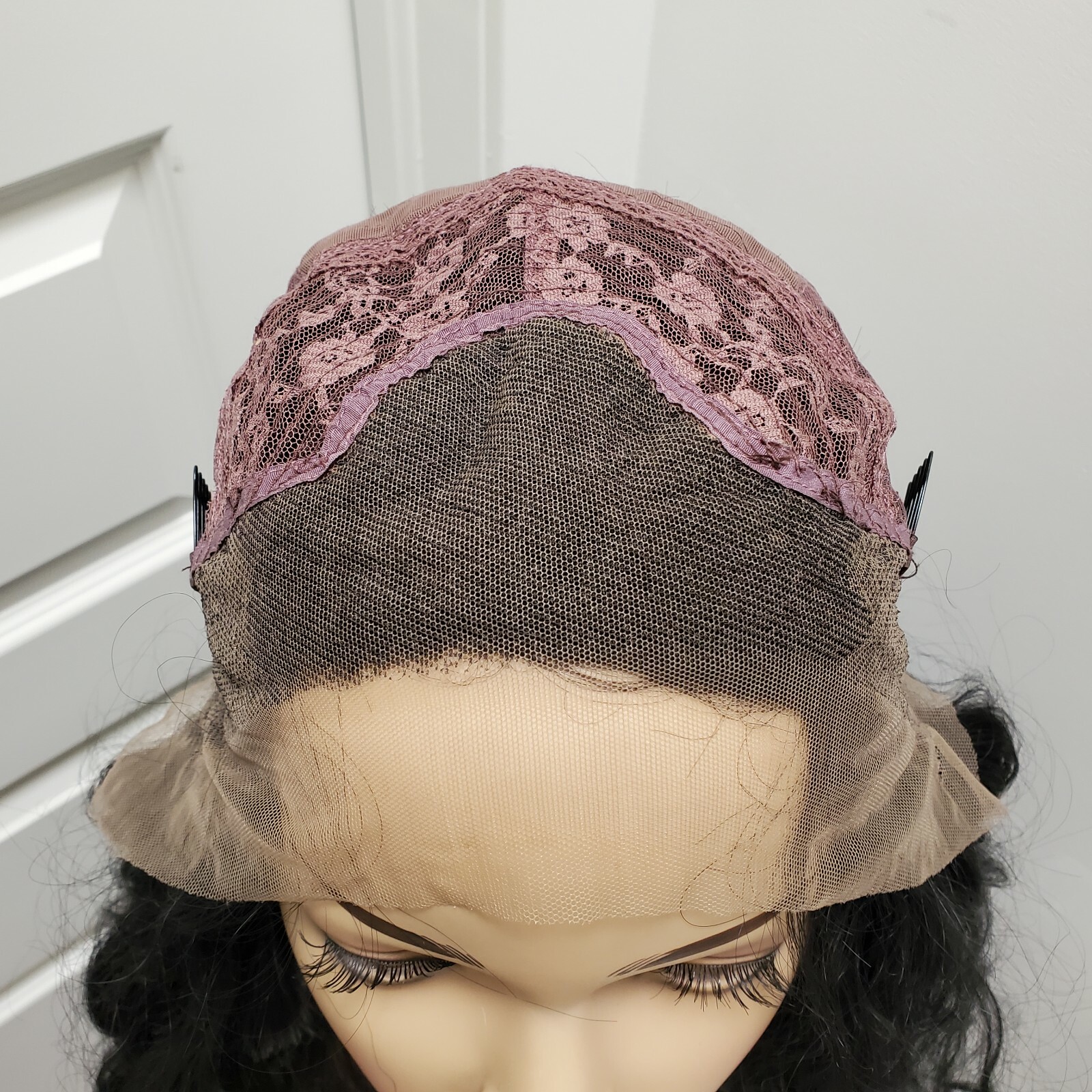 Good Quality Fashion Long Wavy Black Synthetic Lace Front Wig Size S to M