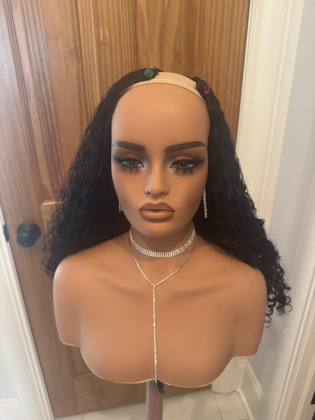 24” Custom Raw Burmese Curly U-Part Wig – Black w/ Red Highlights – New