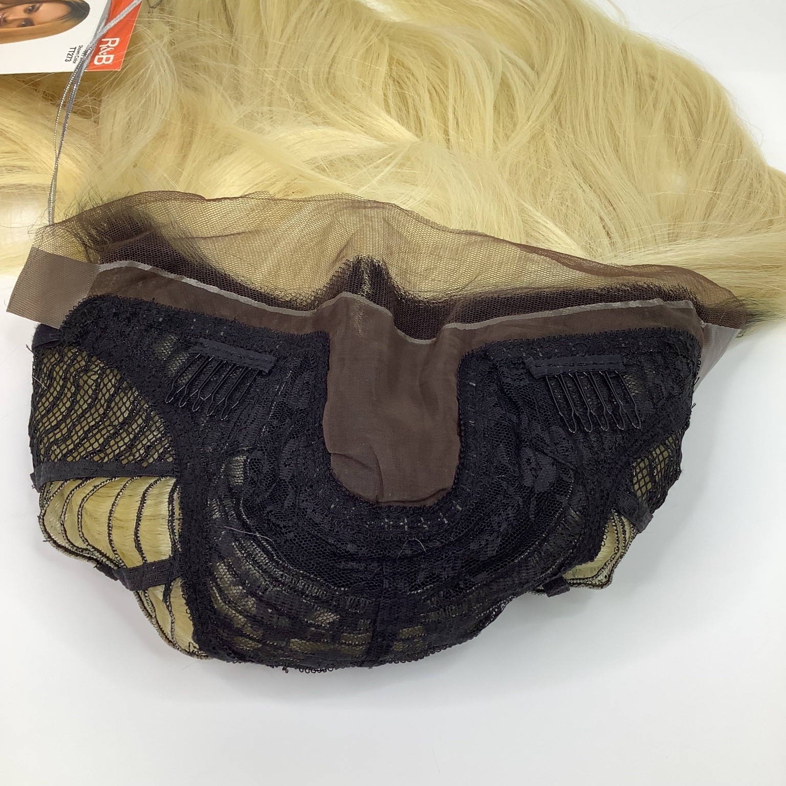 TRUE LUXURY R&B Collection Lace Front Wig GOT TT613 Ombre Blonde Human Hair Mix