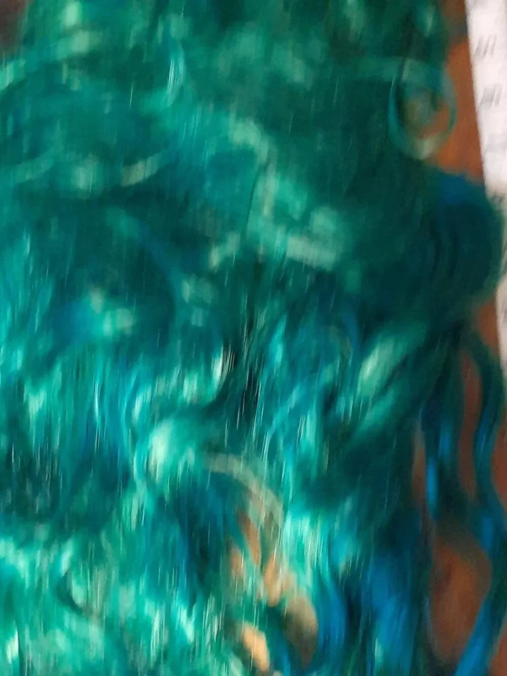 NEW ! Women Long 28 Inch Wig Curly Green
