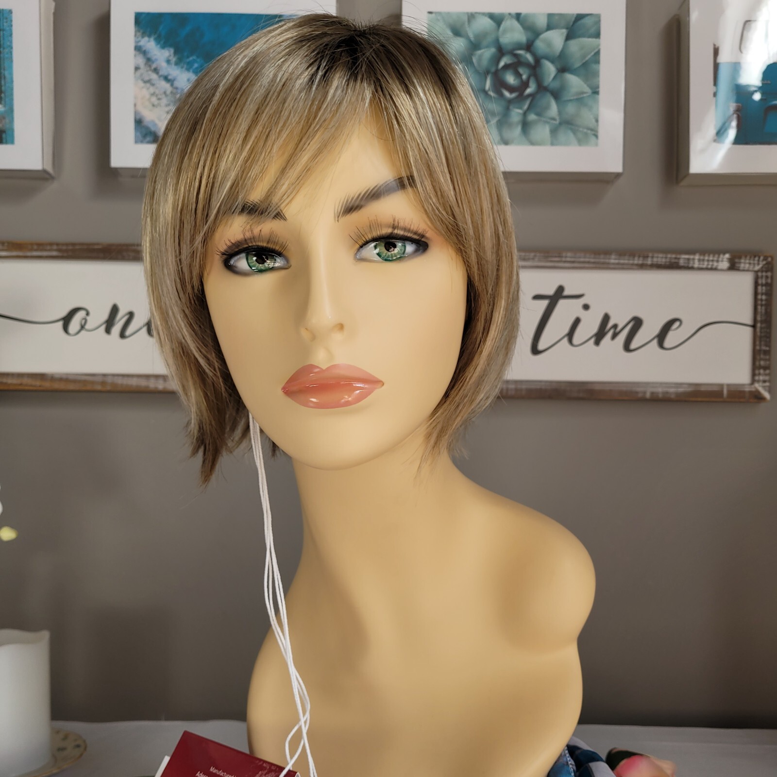 PAX Rene of Paris Short Bob Wig ROSE GOLD-R Medium Gold Blonde Flirty & Sassy 😉