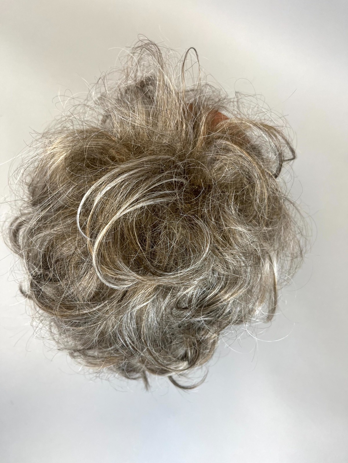 Aspen Collection Modacrylic Wig C195 Timeless in 17/101 Color Light Brown