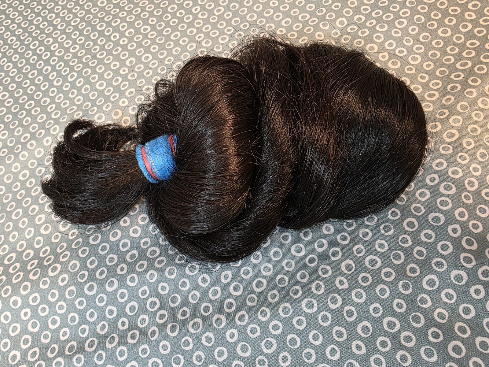 Black Soft Human Hair 42 inches 164.4g 1pc