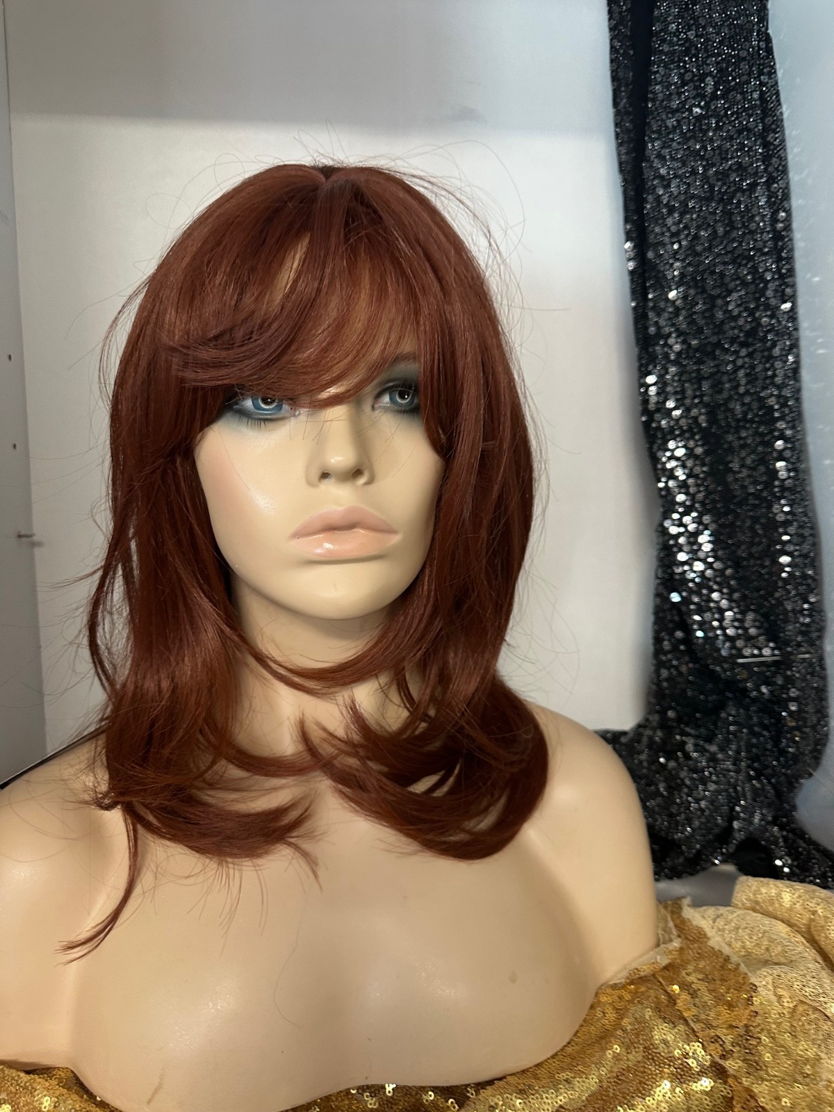 SIN CITY WIGS LOVELY natural large cap wow red large cap