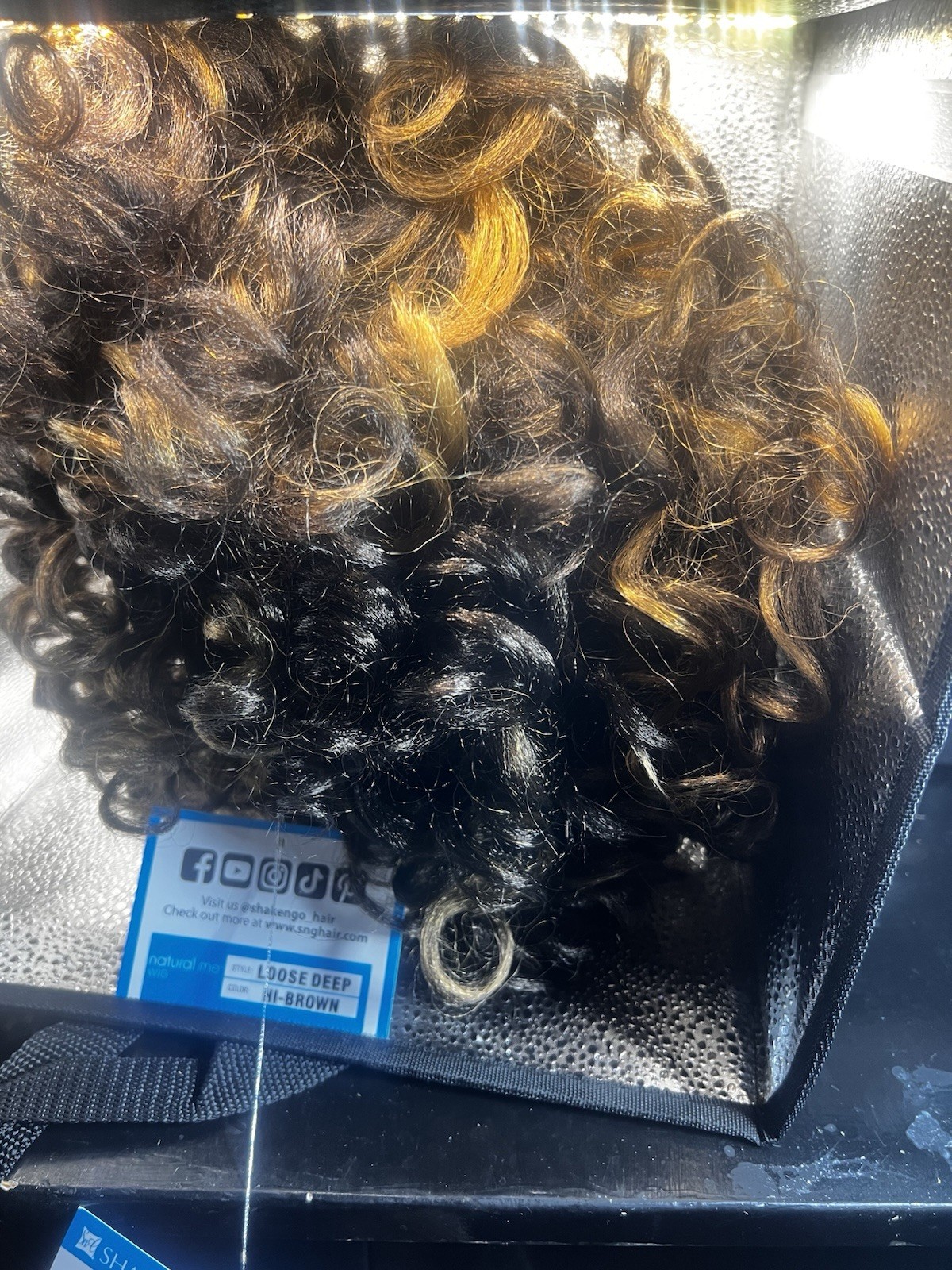 Shake N Go Natural Me Synthetic Hair Full Wig – FLEXI-ROD CURL Color Hi-Brown