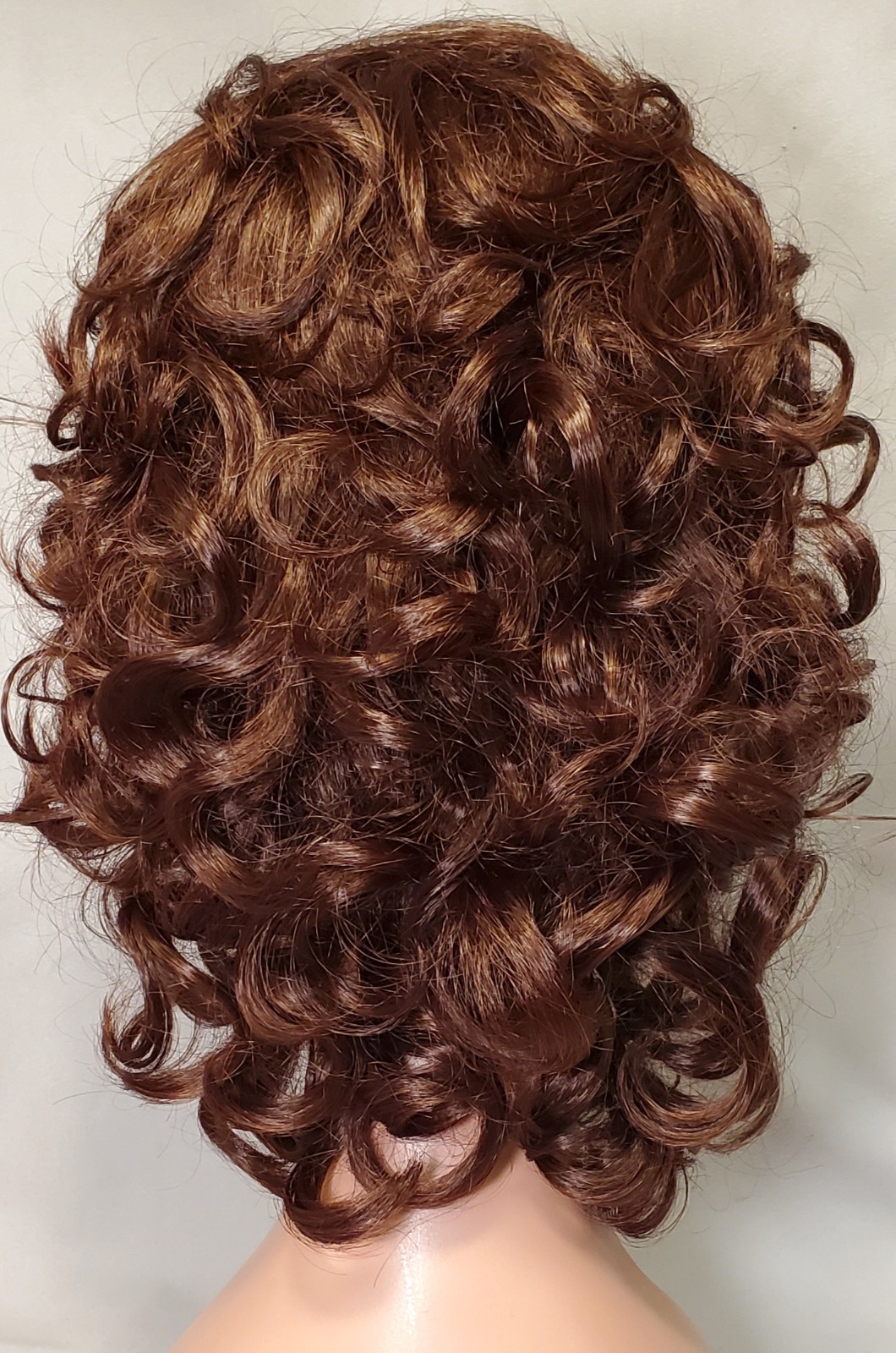 Beverly Hills Tony of Beverly Curly synthetic wig Color 33 NWT display