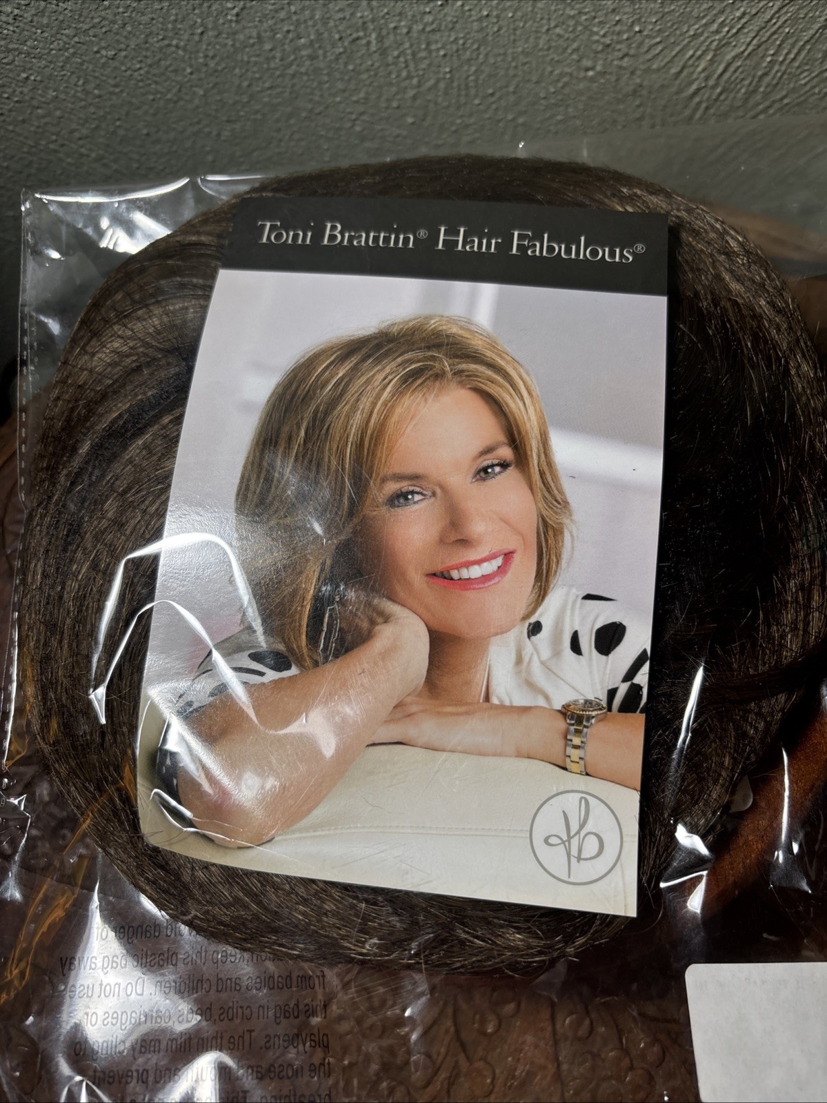 NEW Toni Brattin Fabulous Wig “Light Brown “ Wavy Hairpiece