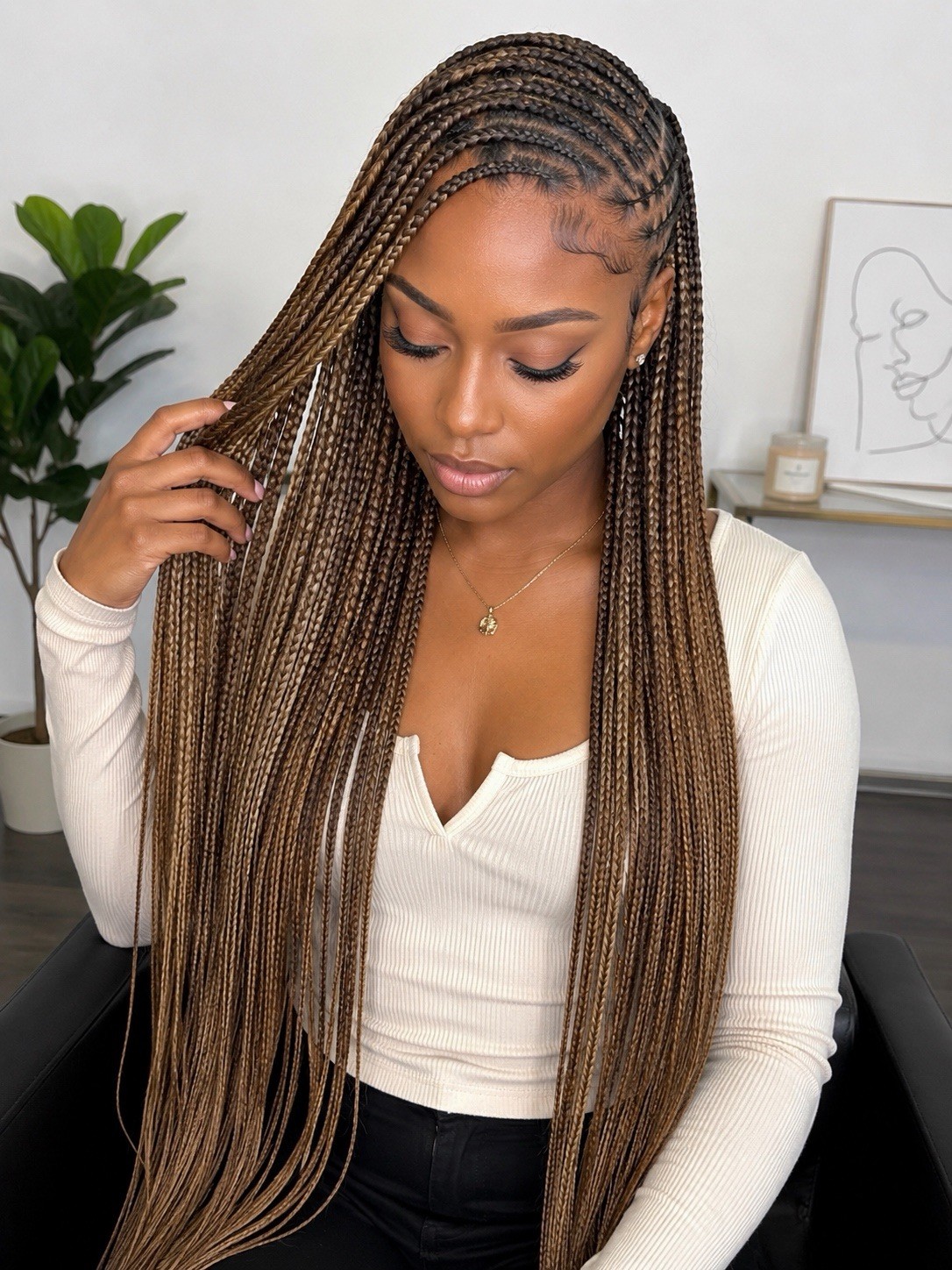 Outre X-Pression Ultra Braid 3X Pre-Stretched 52in Synthetic M27/30/613