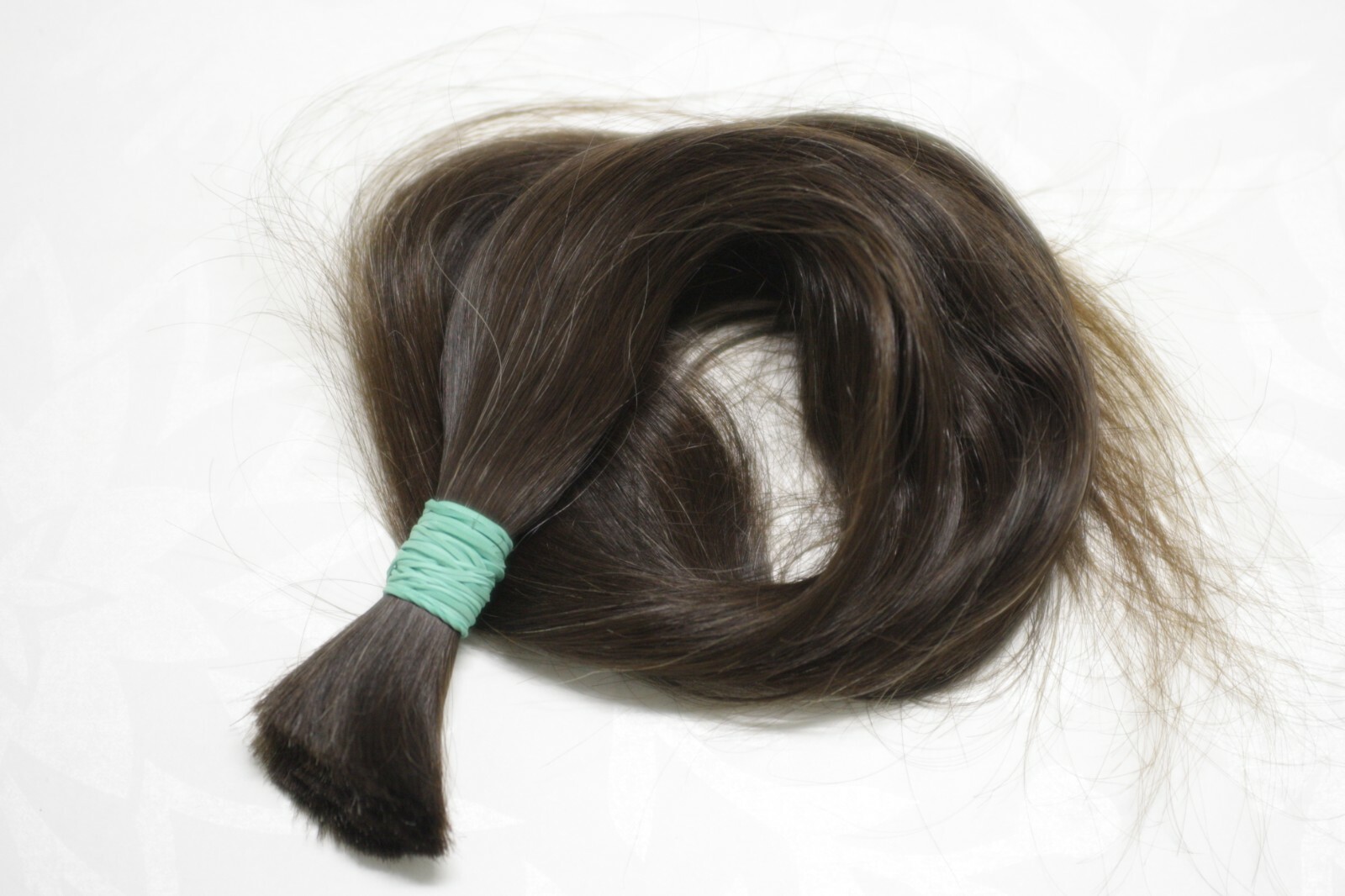 LUX with GRAY THIN Natural Ukrainian Slavic Hair Extension 55cm/21,7″ 54gr/1,9oz