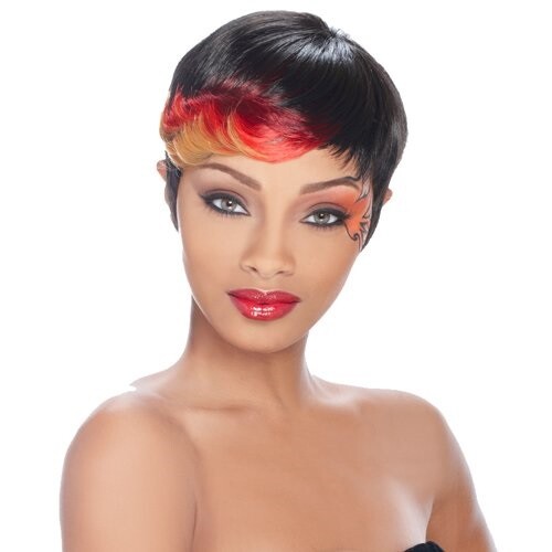 FEATHERANNI – ITS A WIG!