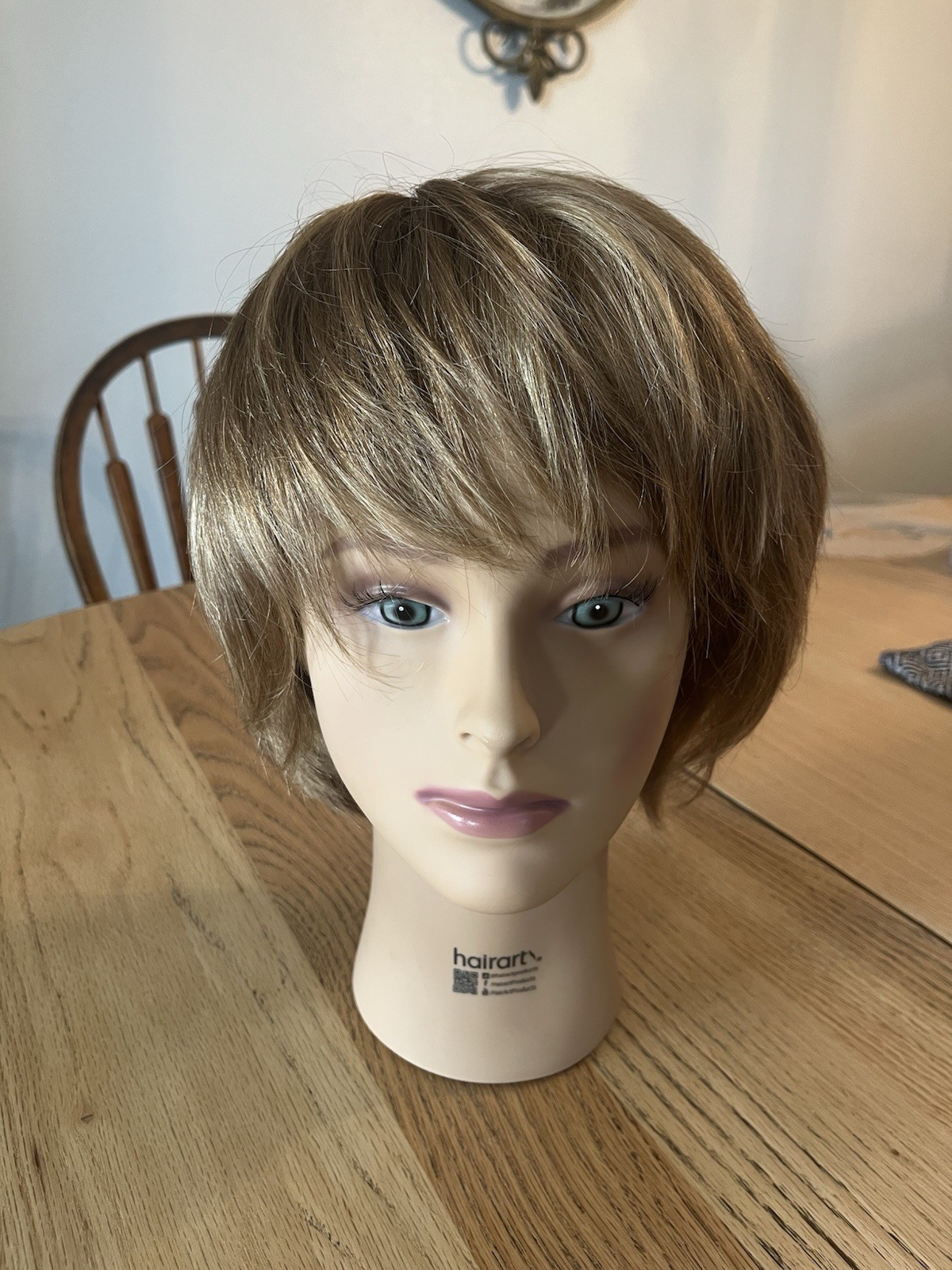 Real Human hair wig medium brown with red tinge… preowned