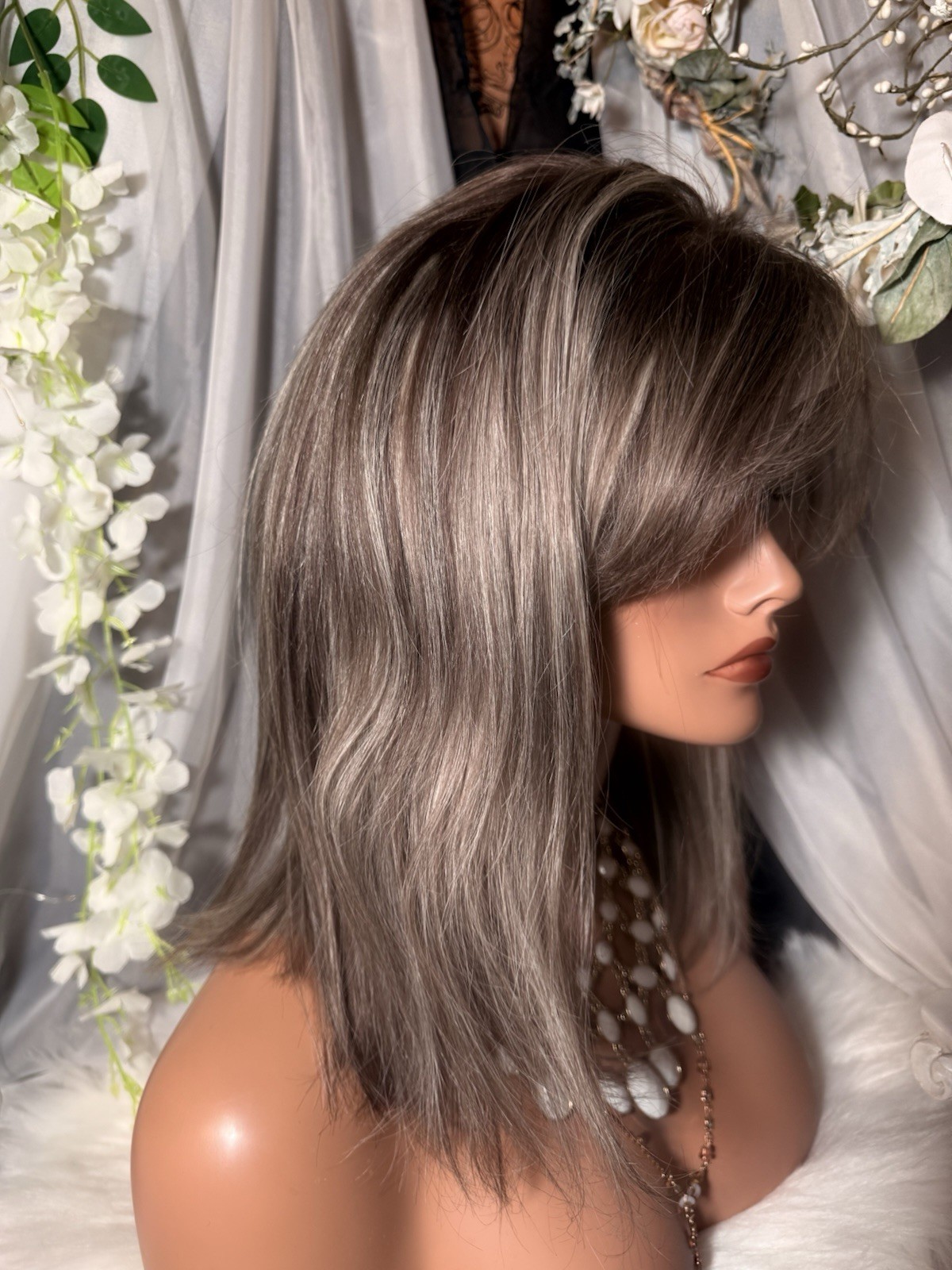 WOW! 14” BROWN COMBO /BLONDE STREAKS, L/F WHOLE LACE TOP, FREE PART WIG!