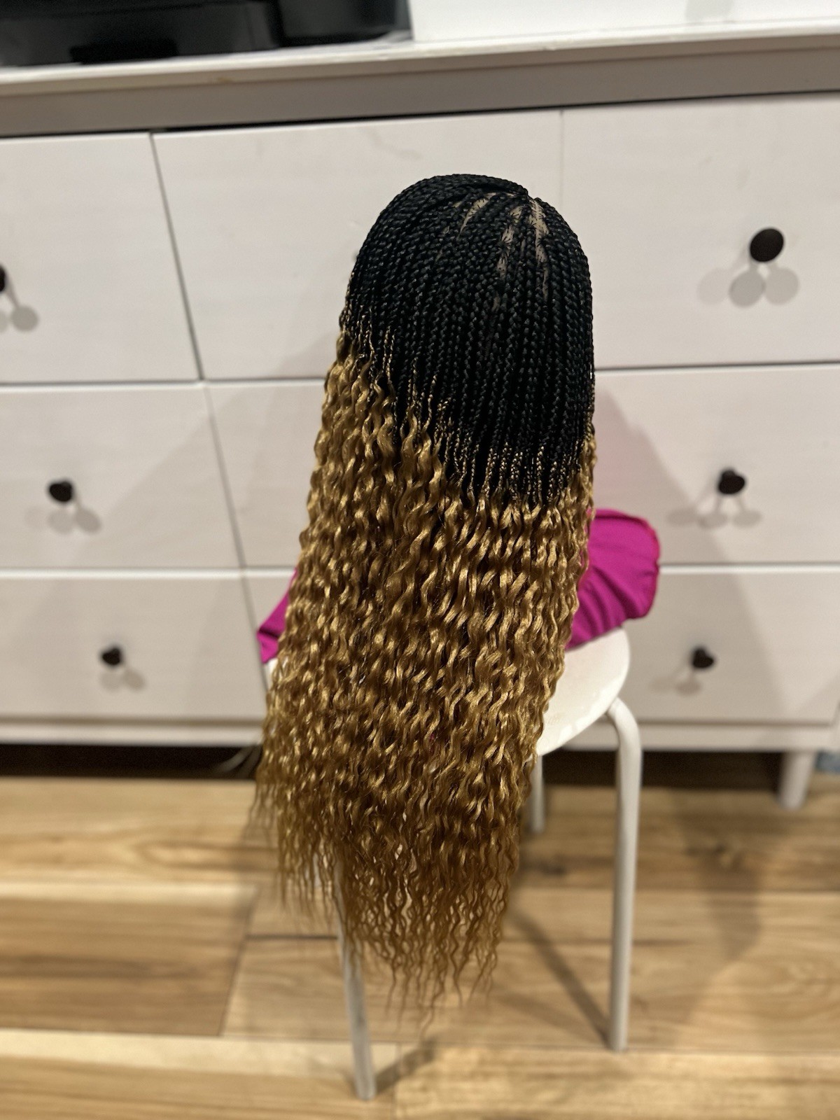 Braided Wavy Wig .. Full Lace Wig.color Is Gold & Black.The Length Is 24 Inches