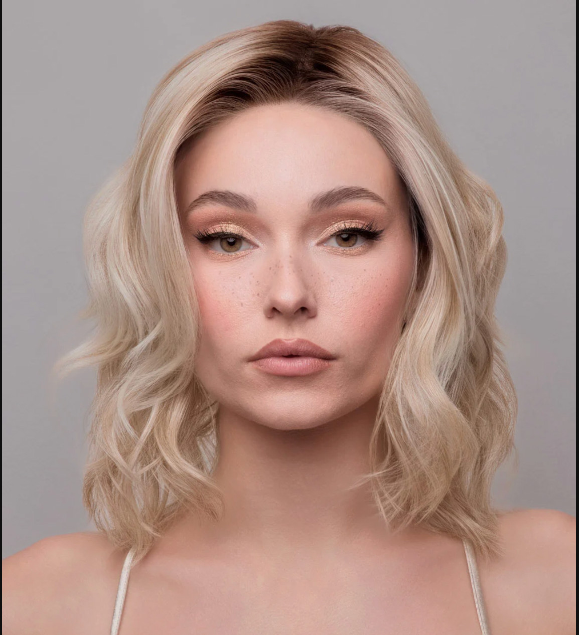 Amore Rohan Wig Sea Salt Blonde Rooted NWT