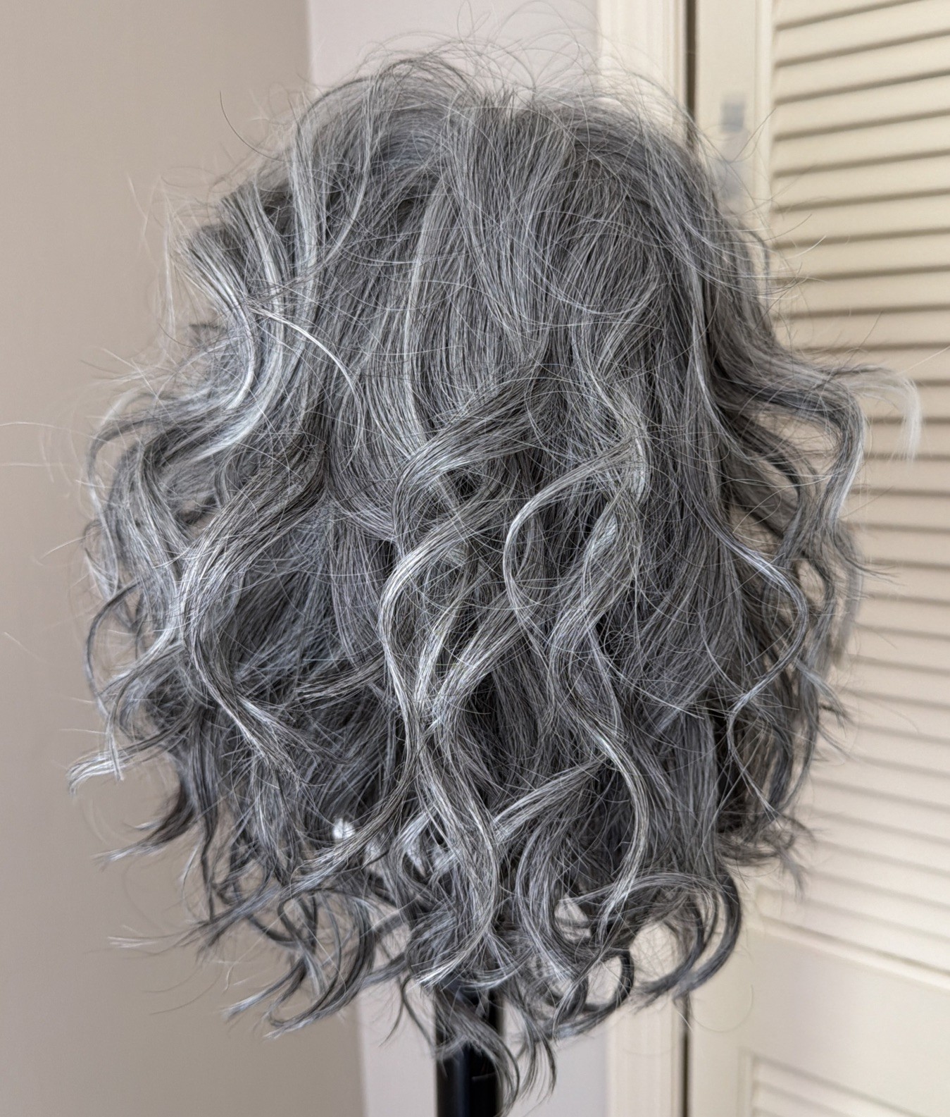 Ellen Wille Wigs – Eclat Deluxe ColorSalt/Pepper Mix (51.44.39) NWT Hand Tied HD