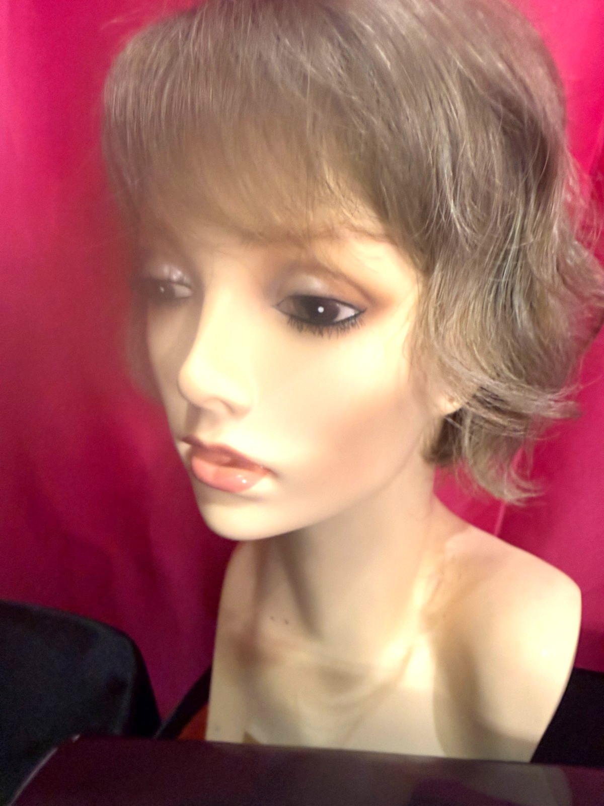 Jaclyn Smith Wig “ENDLESS SUMMER” Champagne with Roots NEW WITHOUT TAGS