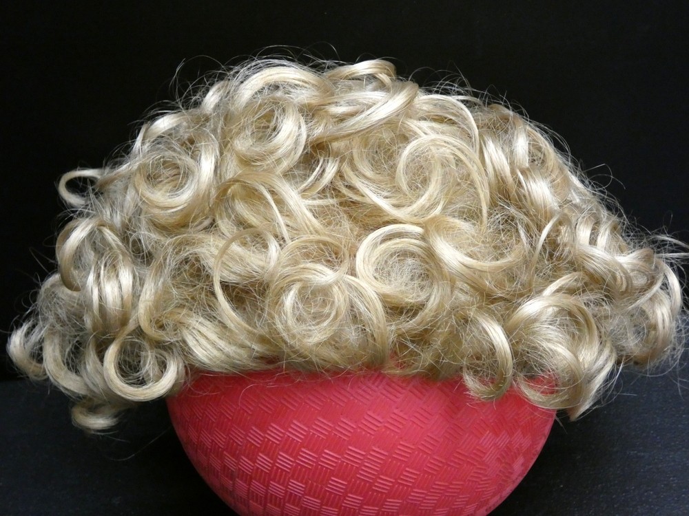 Vintage Kanekalon Dirty Blonde Curly Wavy Wig 100% Modacrylic Fiber Japan