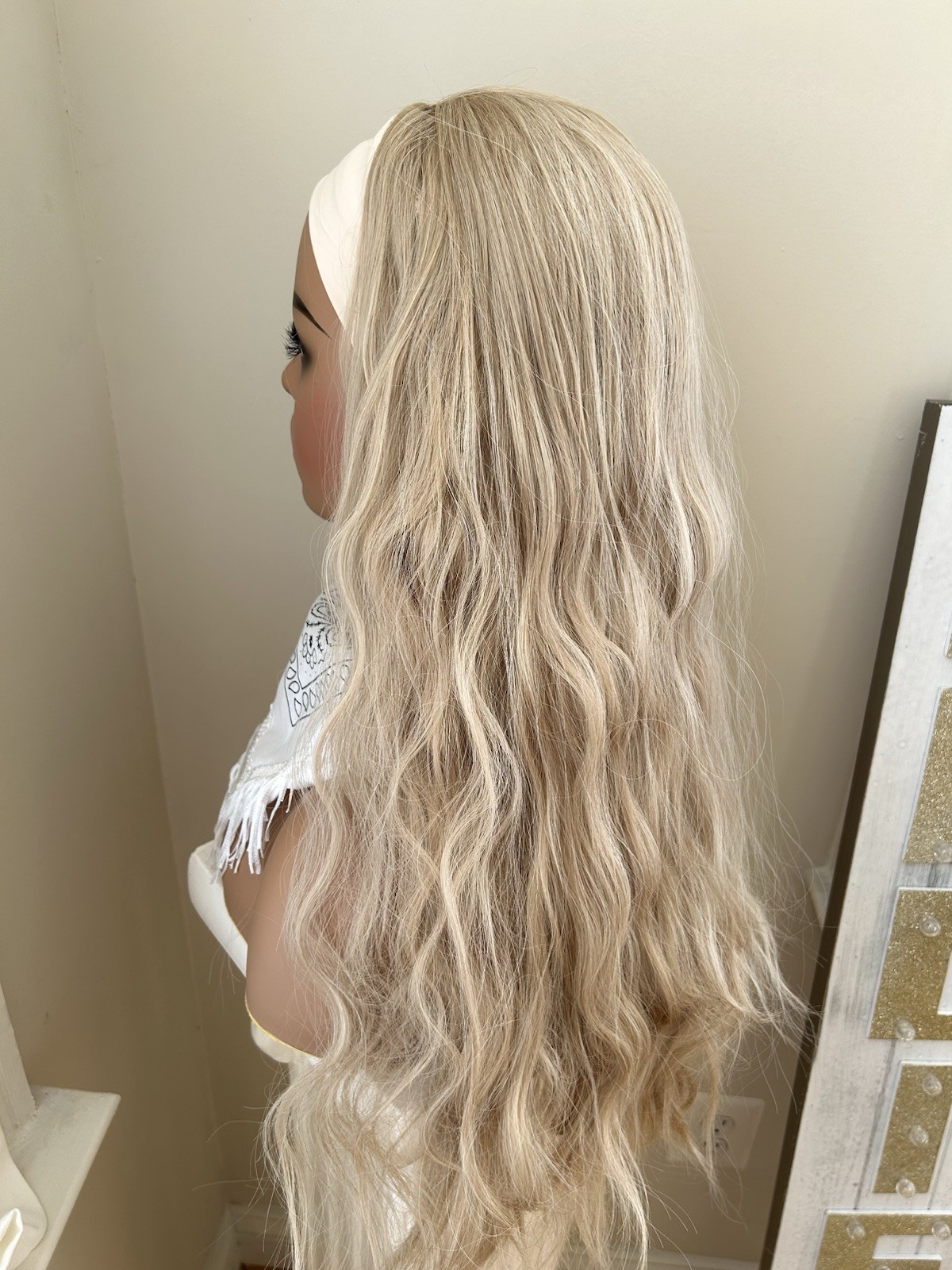 Long Wavy Soft Headband Cap Blonde Synthetic Wig 28” New