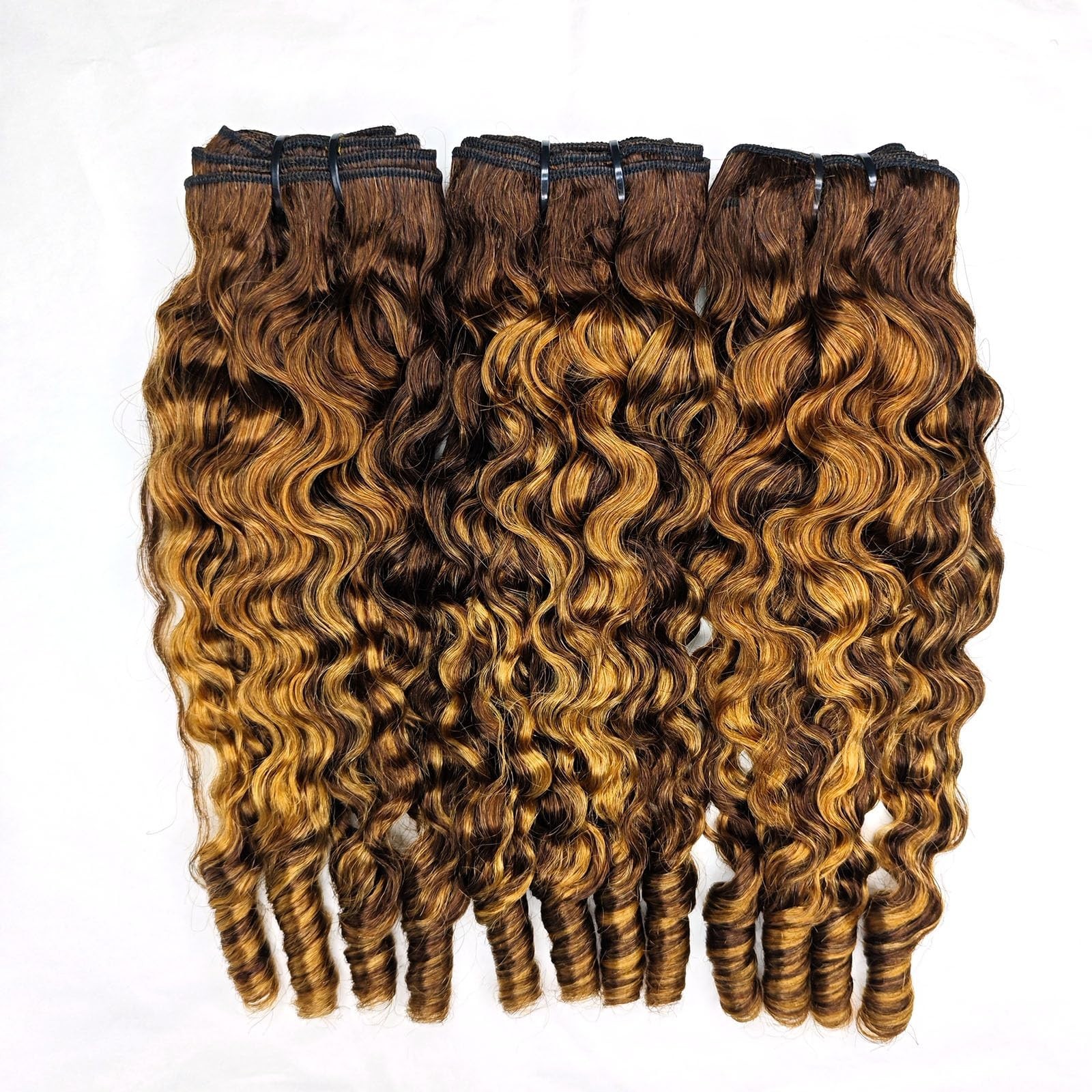 Honey Blonde Ombre Water Wave Curly Hair Bundles 18″ – 3Pcs 3C/4A Quick Weave