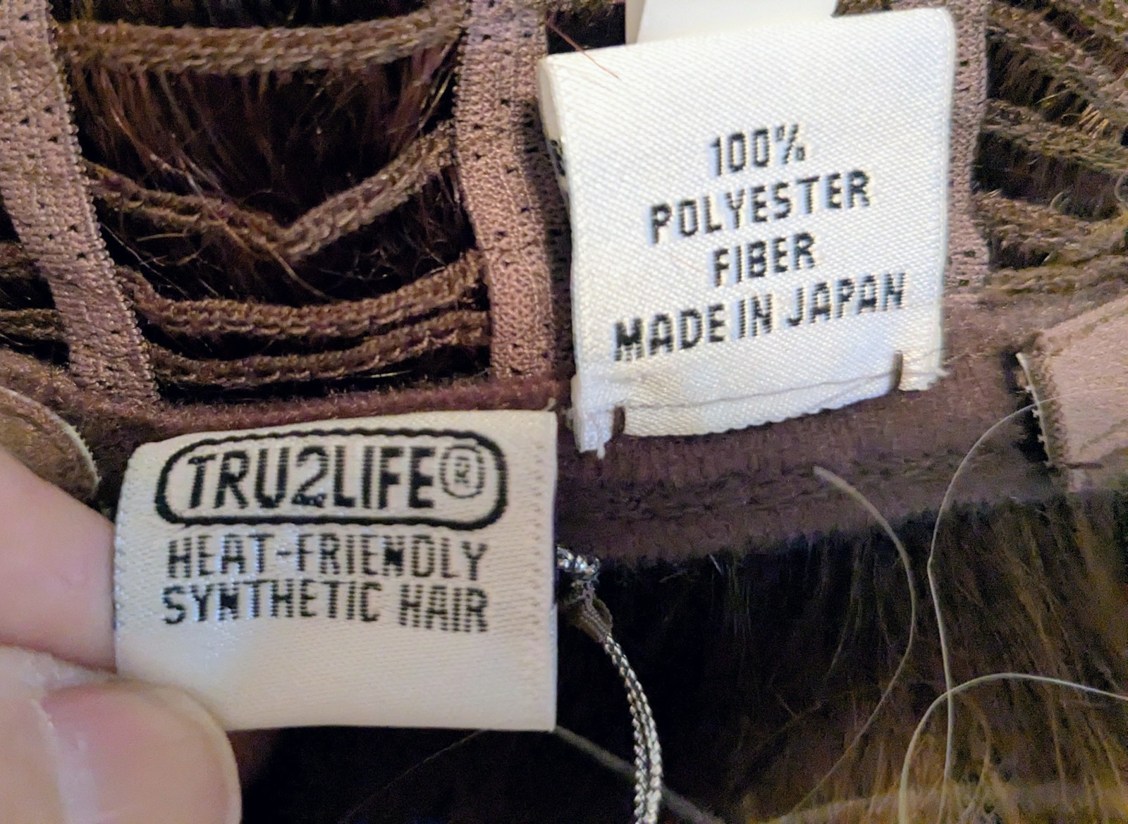 NWT Hairdo TRU2LIFE Modern Flair GOLDEN BLOND WHEAT Styled Wig