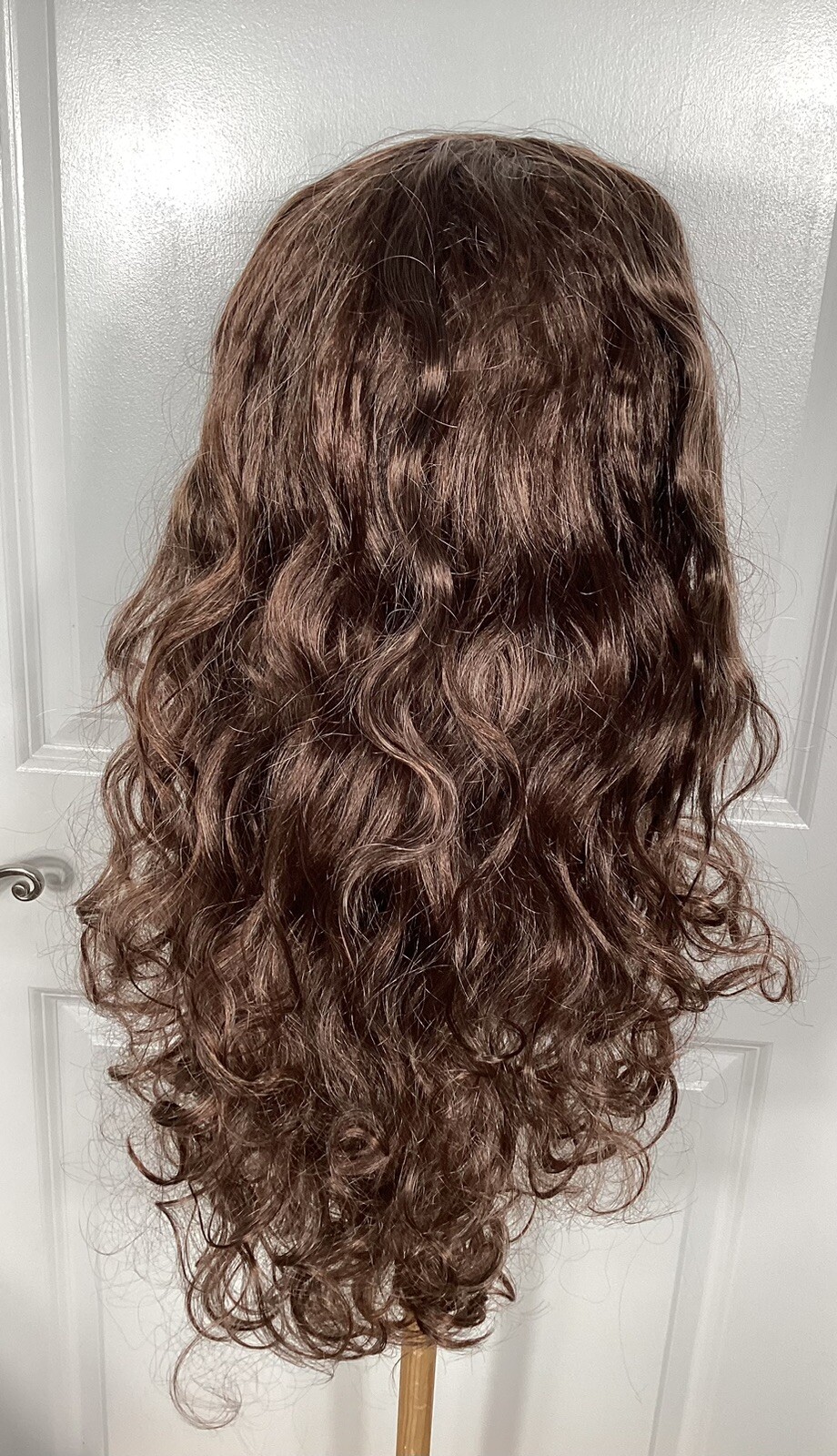NEW! Beautiful Wig 25” Long Golden Brown Center Skin Part Size LARGE Net Cap D-4