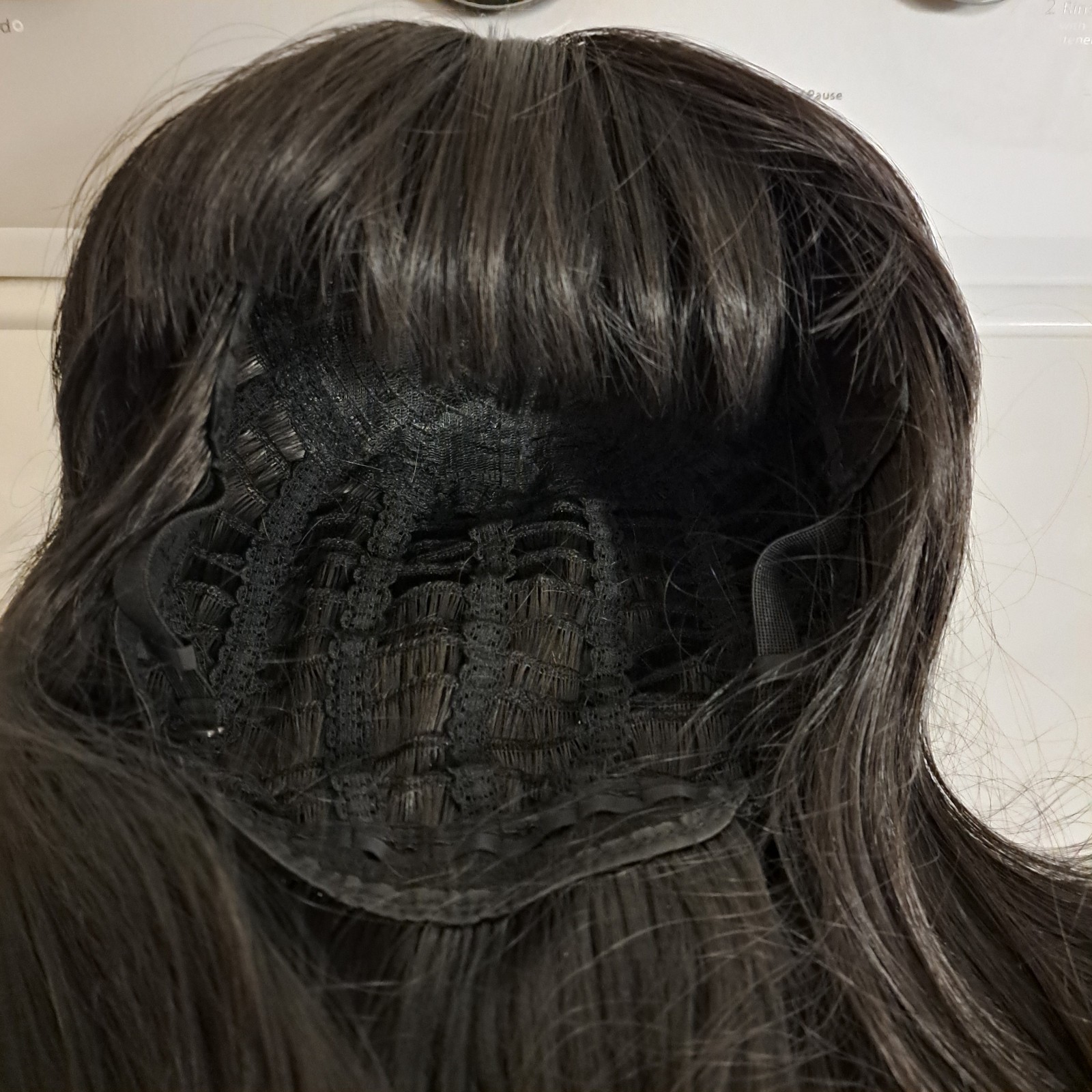 Morvally Wig Black Sleek 15″ Straight Blunt Cut Bangs Synthetic new damaged box