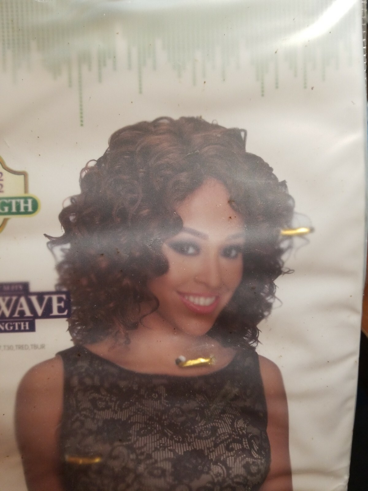 Deep Wave Mulit Length 10 Pc Set. W/ Closure And Bang. 14″ 16″ 18″ & 20″