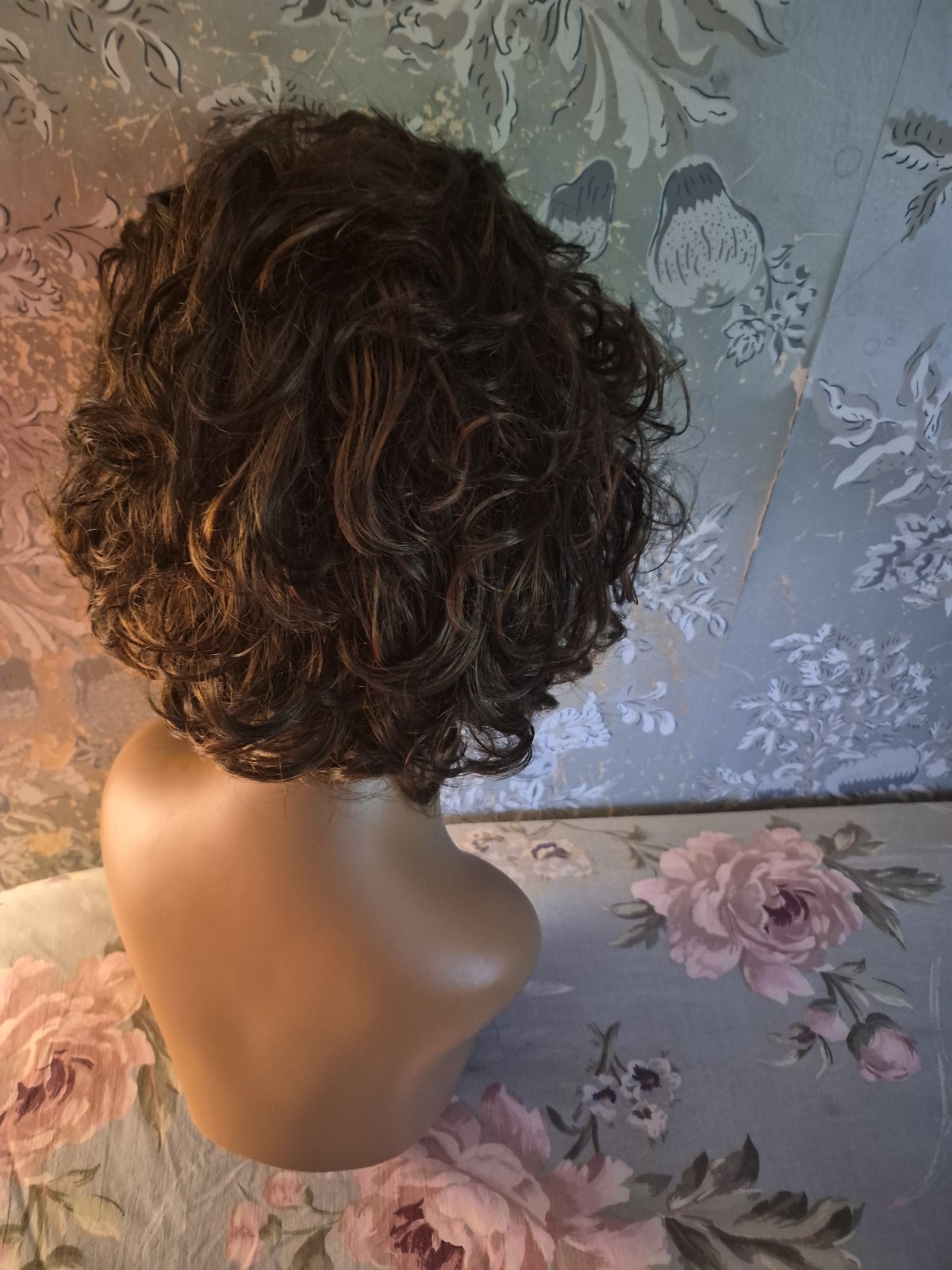 Short Curly Synthetic Wig HENRY MARGU KAYLA 6H AVERAGE Cap free-Part