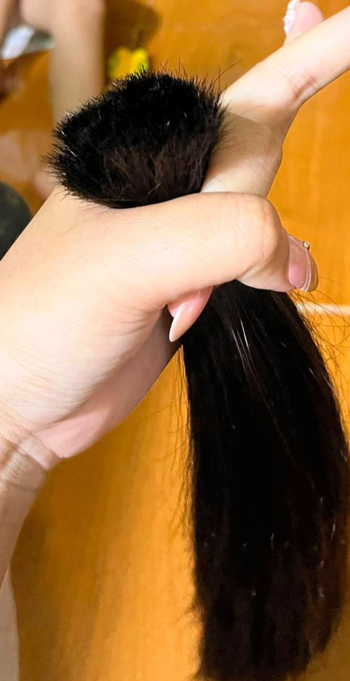 1607 Natural Human Hair Ponytail Straight Real Hair 15 Inch 95 g