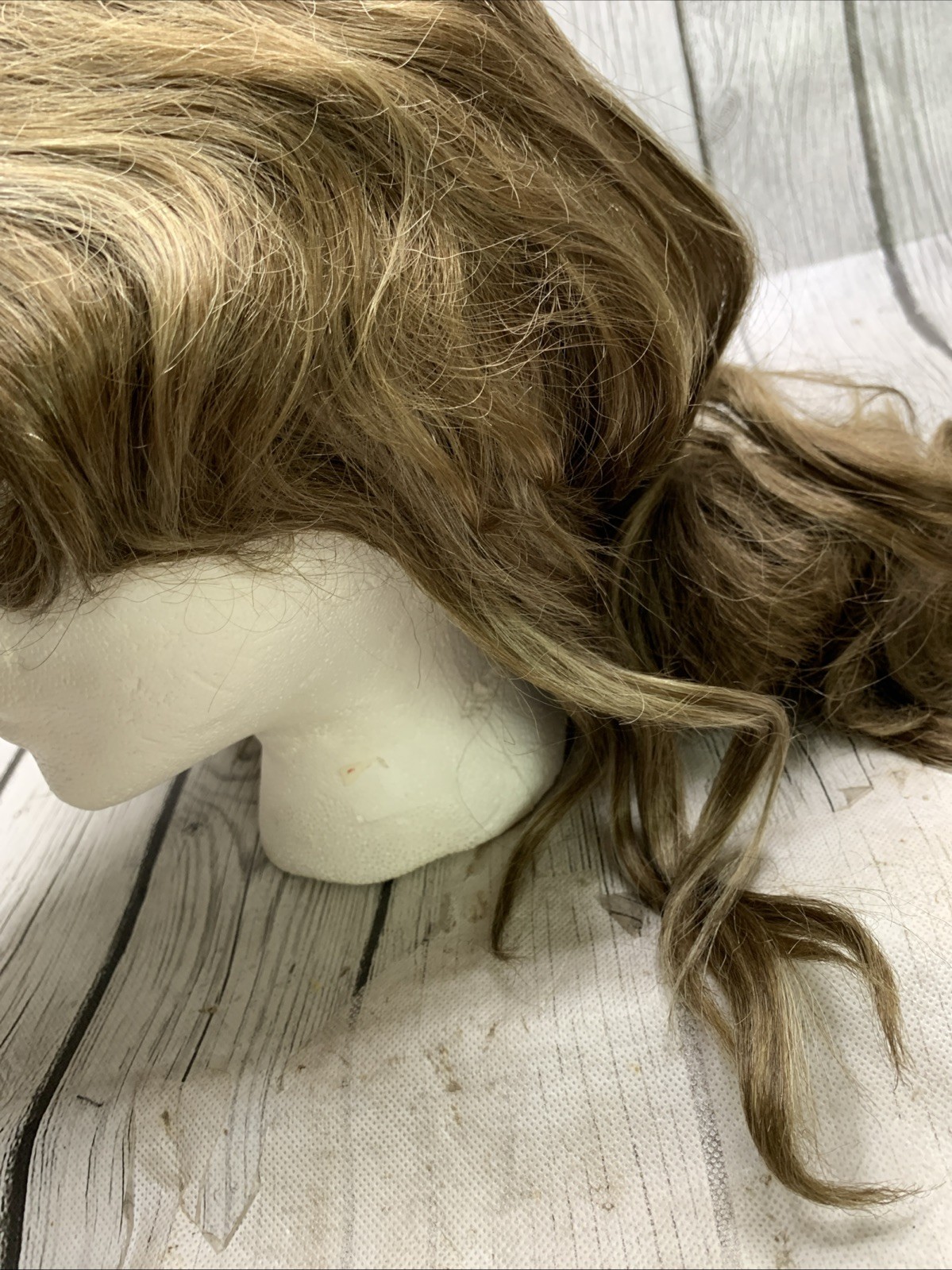 Elura Brown/Blonde Wig 100% modacrylic fiber