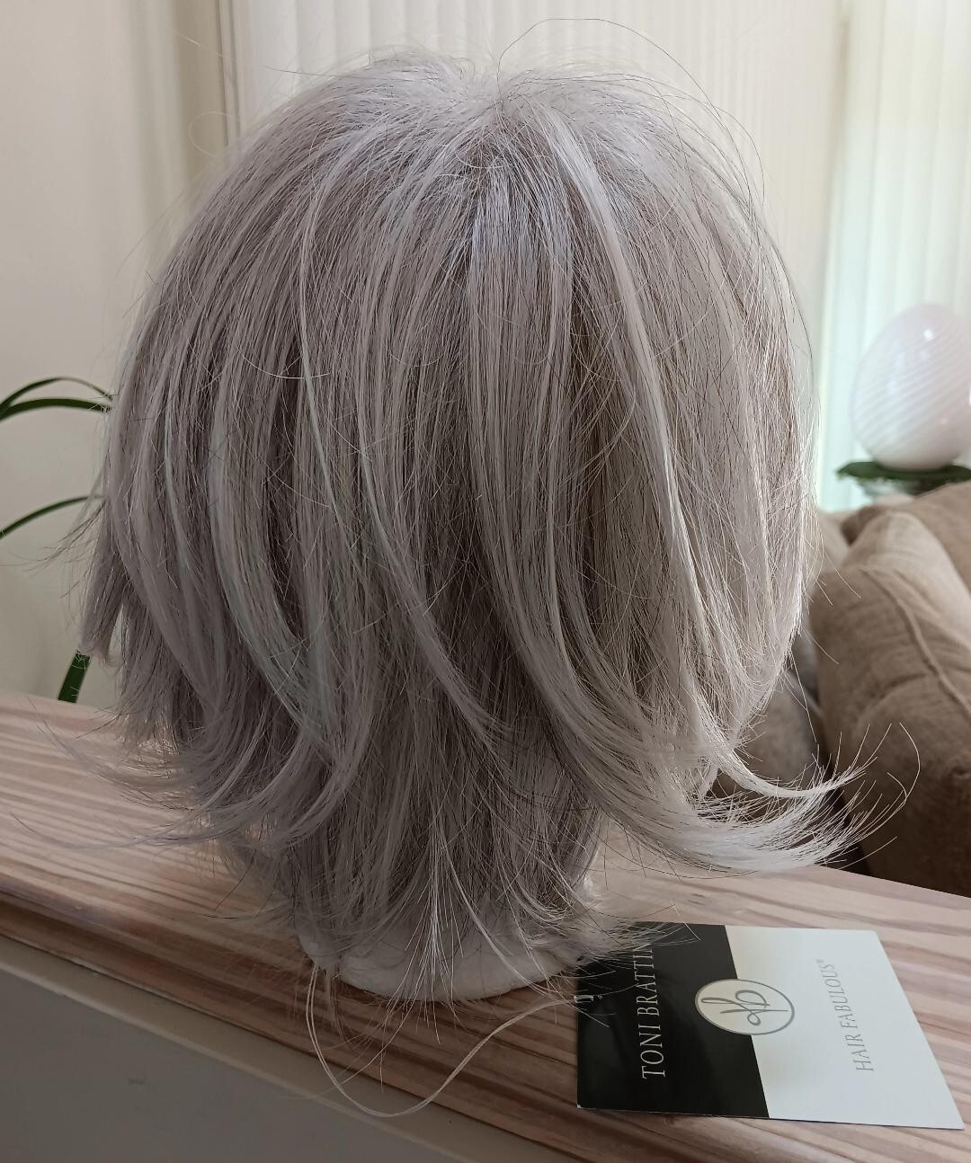 Toni Brattin Flirtatious Wig – Casual Bang with Trendy Cut in Light Gray-Sz PLUS