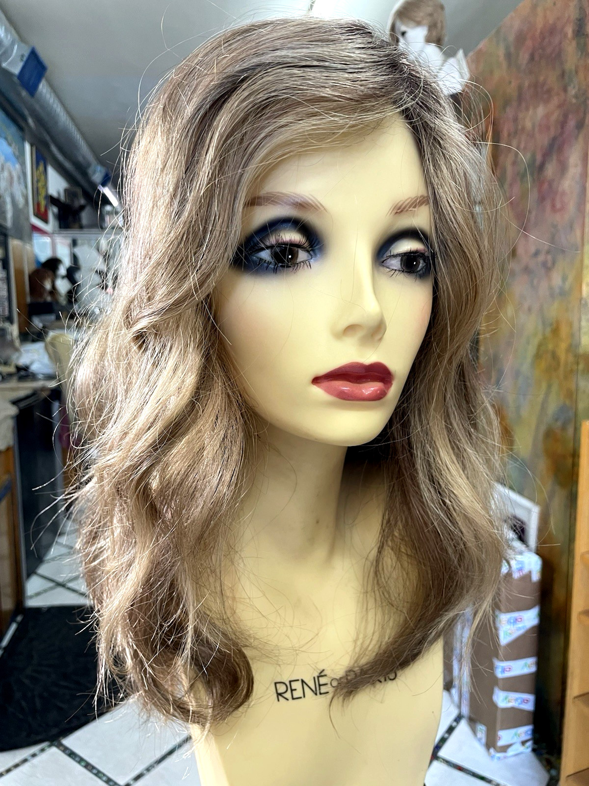 “ARROW” WIG *ELLEN WILLE* Color LIGHT BERNSTEIN-Extended Lace Front, Mono Part