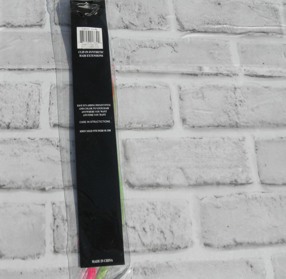 NEW SYNTHETIC FEATHER HAIR EXTENSION (GREEN, PINK) 11″ LONG #15 FREE USA SHIP