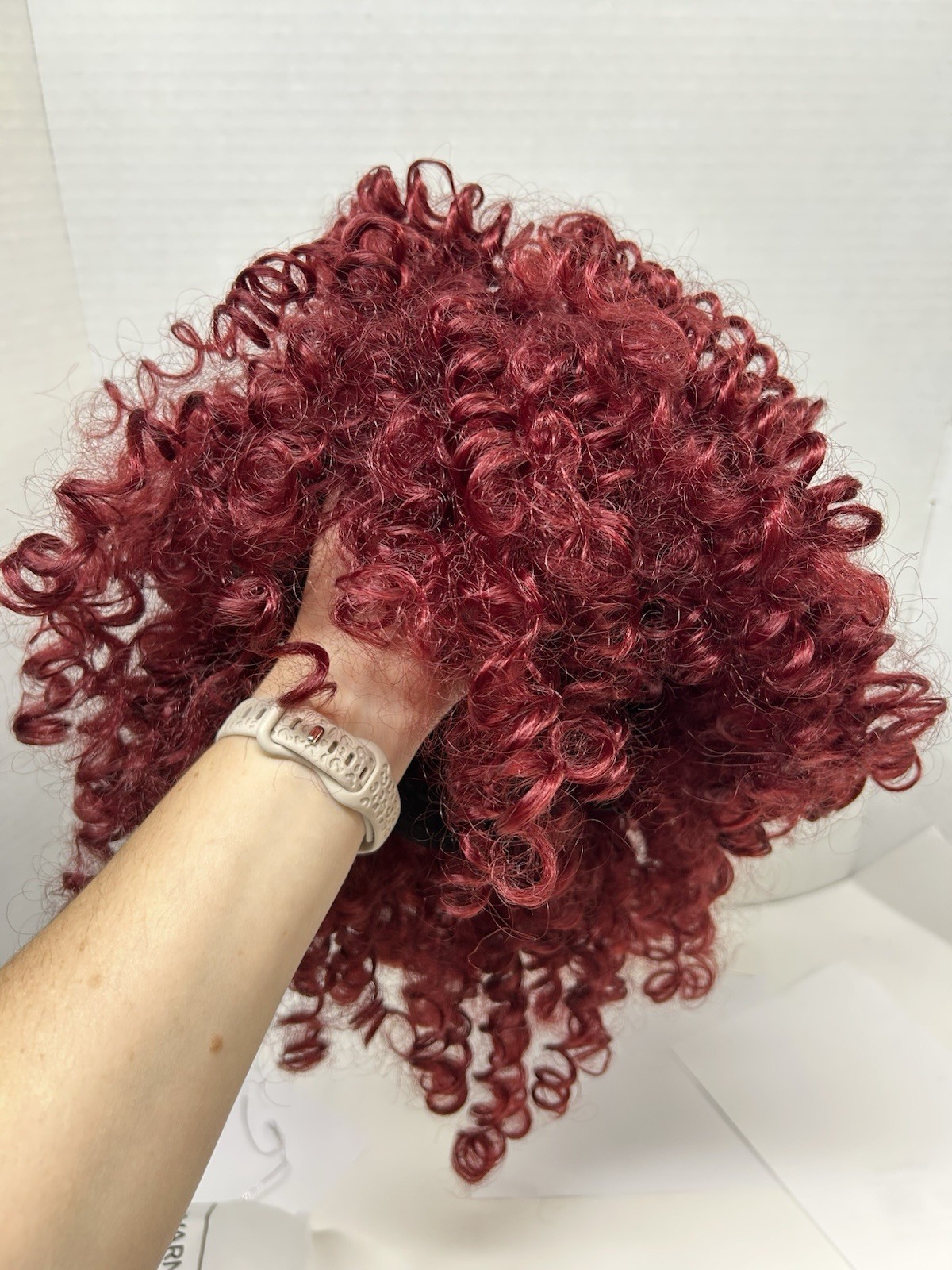 AISI HAIR Curly Red Synthetic Wig Heat Resistant Classic Cap Strap 12 in