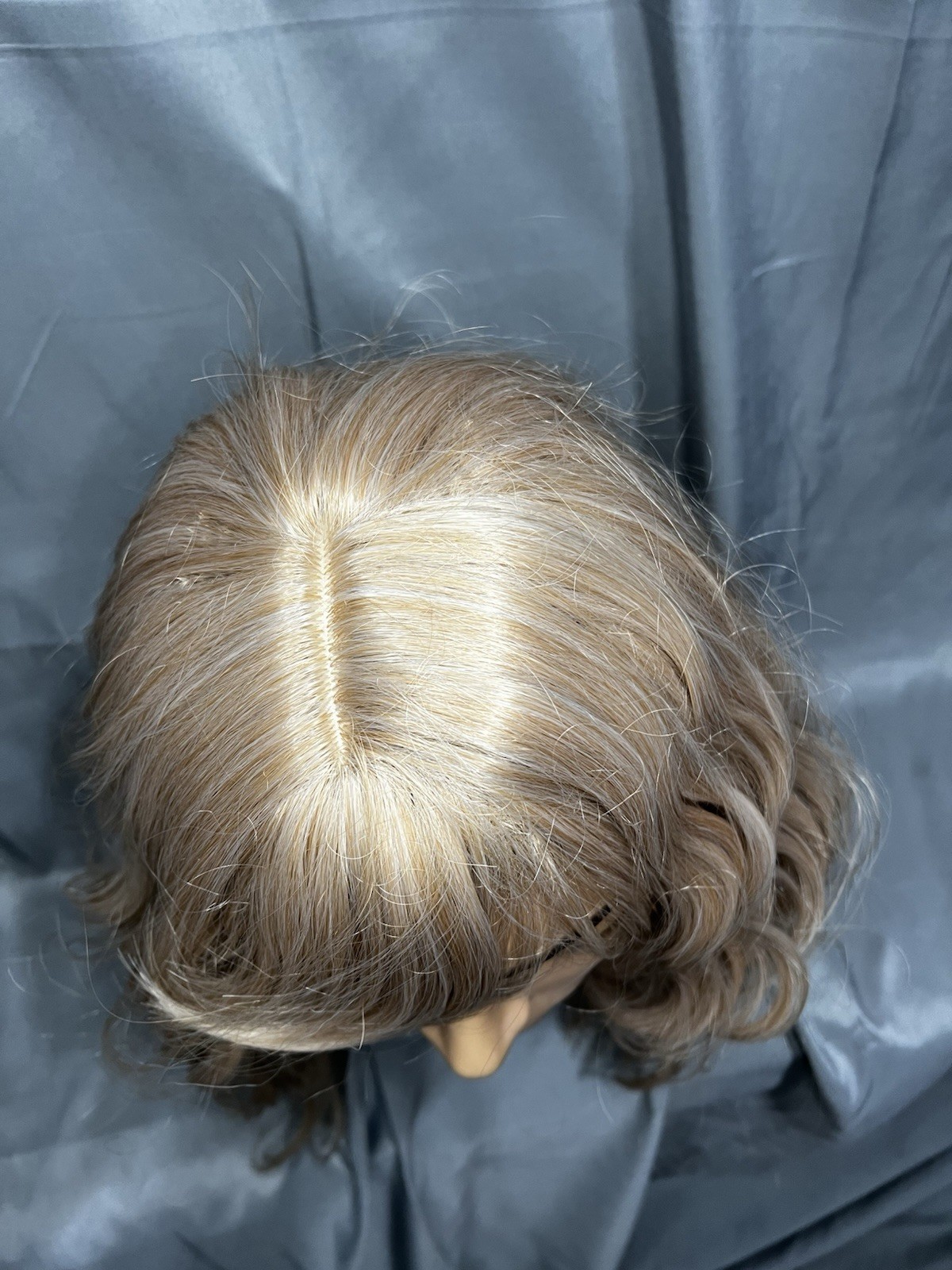 14” Medium Shoulder Length Wavy Blonde Wig with Bangs Heat Resistant Synthetic