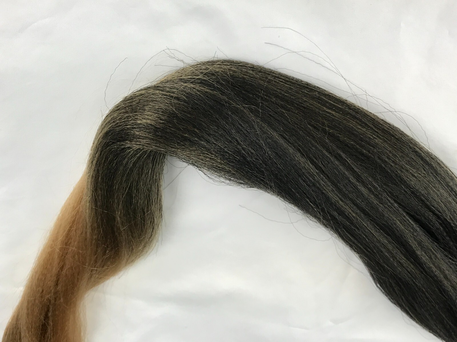 Ombre Braiding Hair – 26 Inches, 5 Bundles, Pre-Stretched