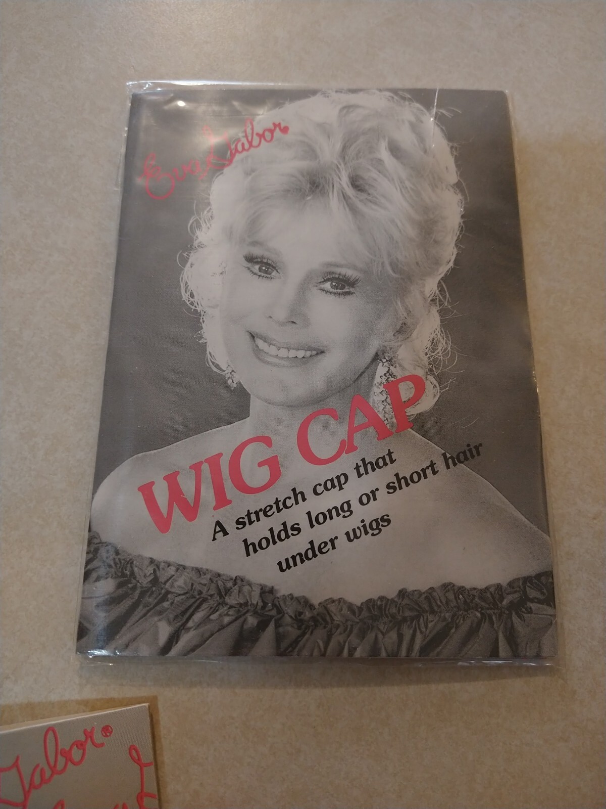 SEALED NIP Vintage Eva Gabor Beige Wig Cap One Size Fits All Pink wig brush new