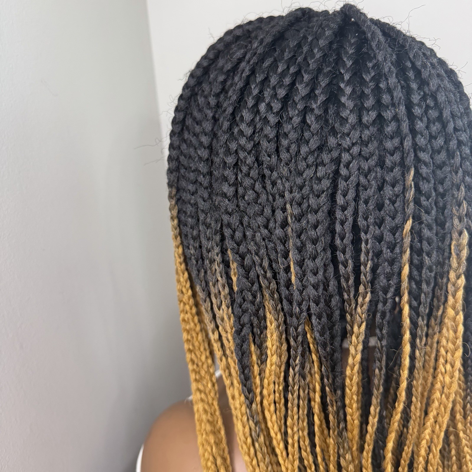 SENSATIONNEL CLOUD 9 4X4 SWISS LACE PARTING WIG – BOX BRAID 30” (READ)