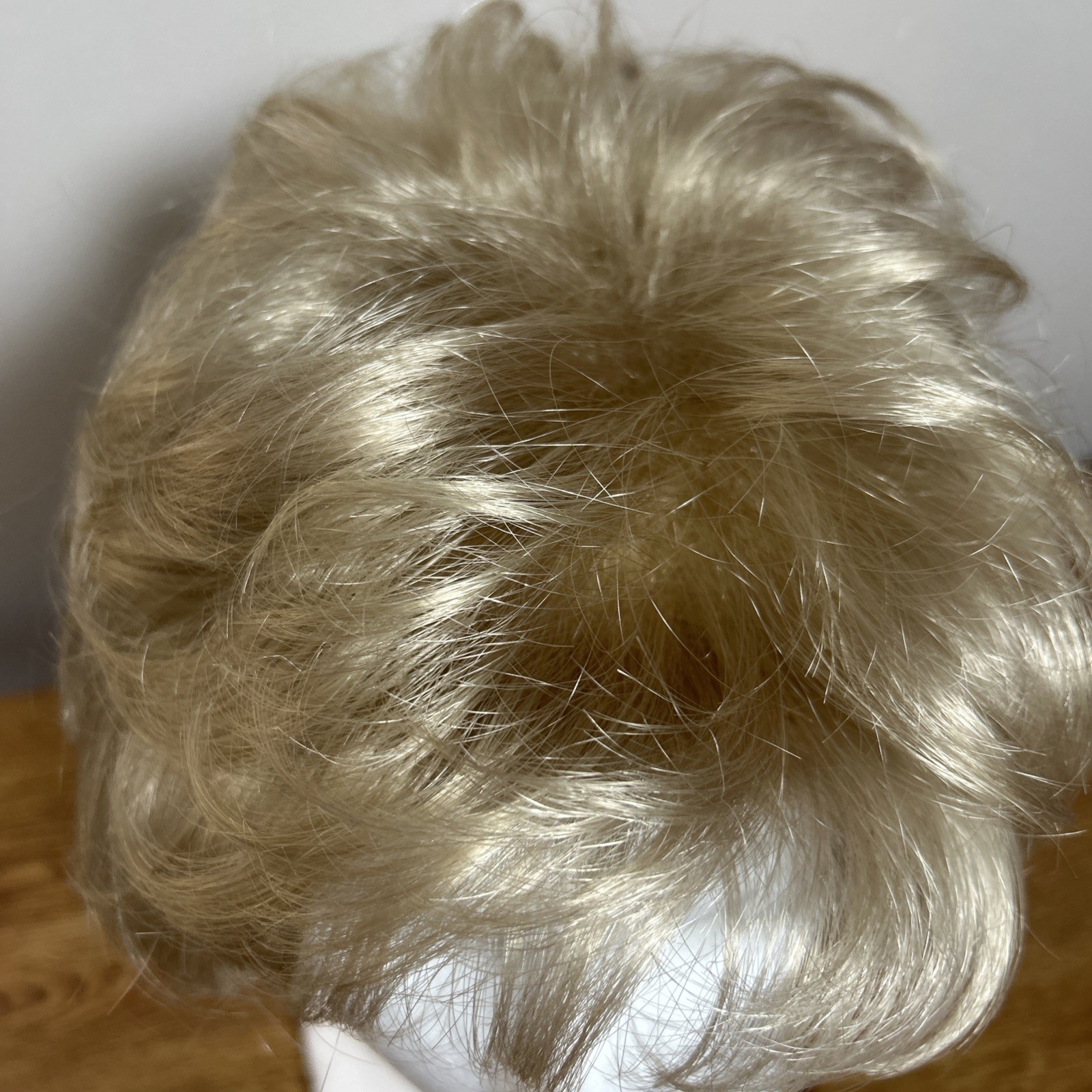 Synthetic wig golden blonde Pixie 21in-22in. Timeless Collection EUC
