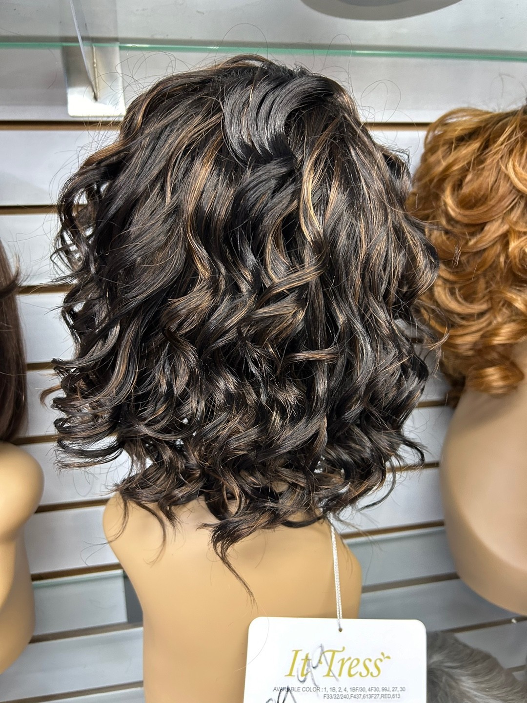 MINA-2(II) It Tress Synthetic Full Short Wavy Curly Bob Style Wig 100% KANEKALON