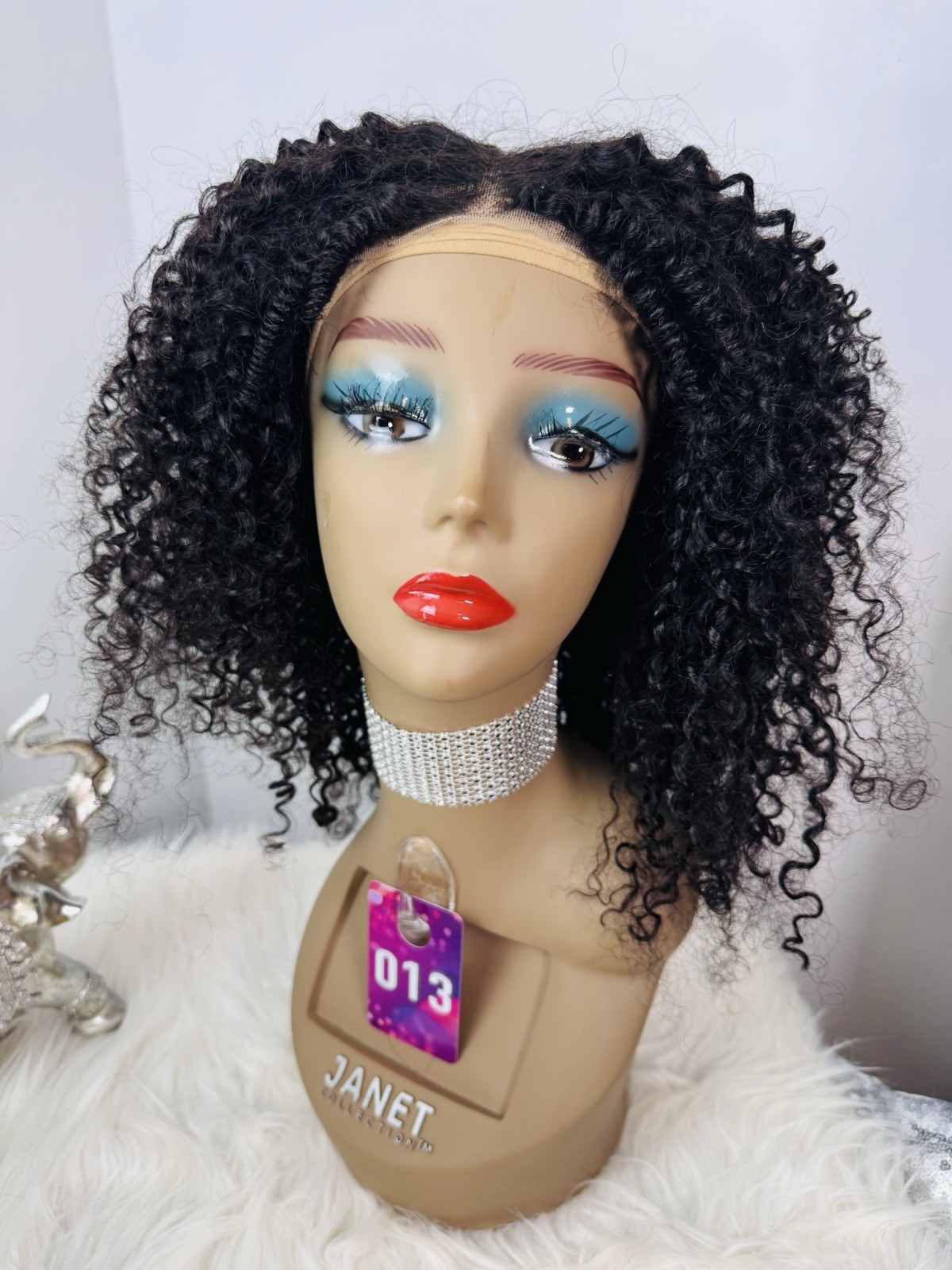 18in stretched – 4×4 Transparent Lace Closure Wig/Finger Coiled Curly
