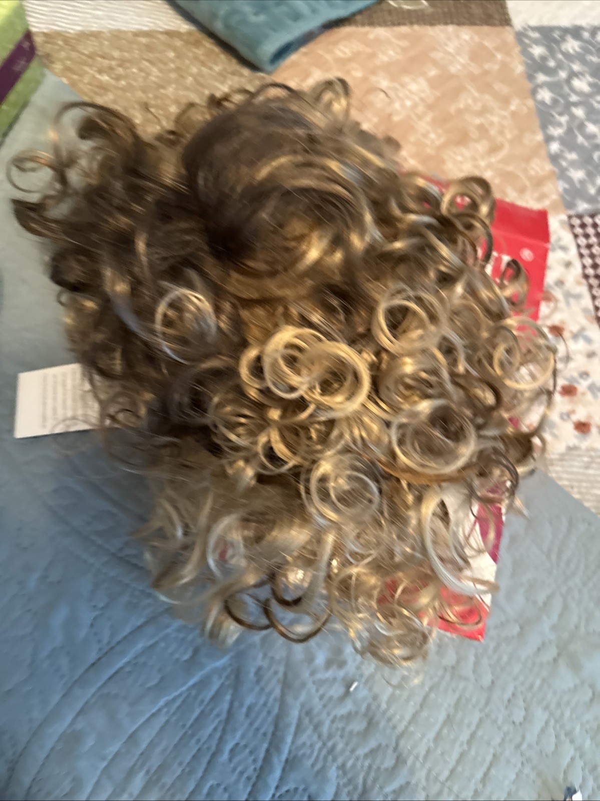 Gnimegil Womams 3 Color Curly Wig New Open Box Wig