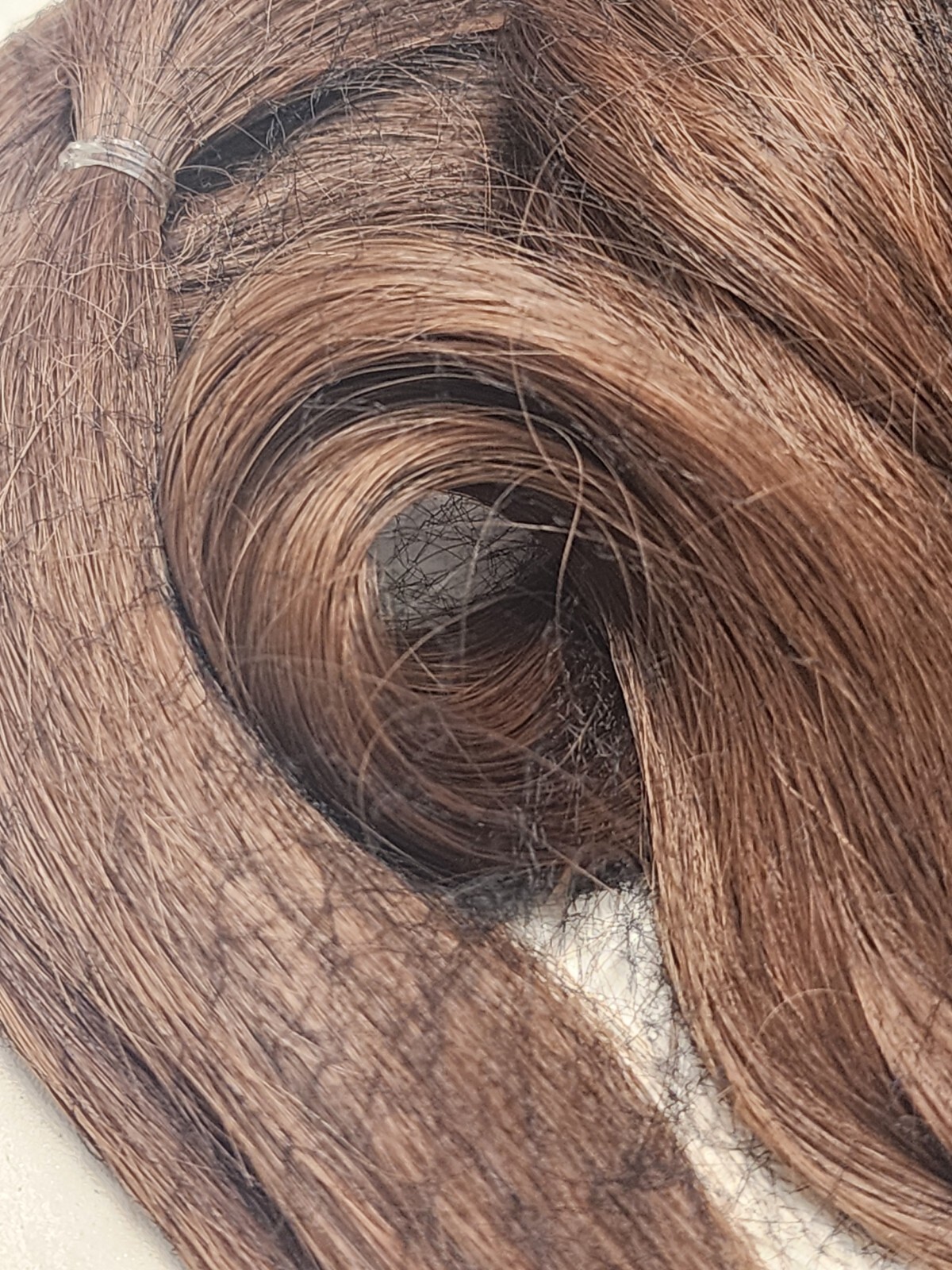 Ponytail In-Hair Extensions, 30″ Long, Medium Auburn in Color w/Accessories, New
