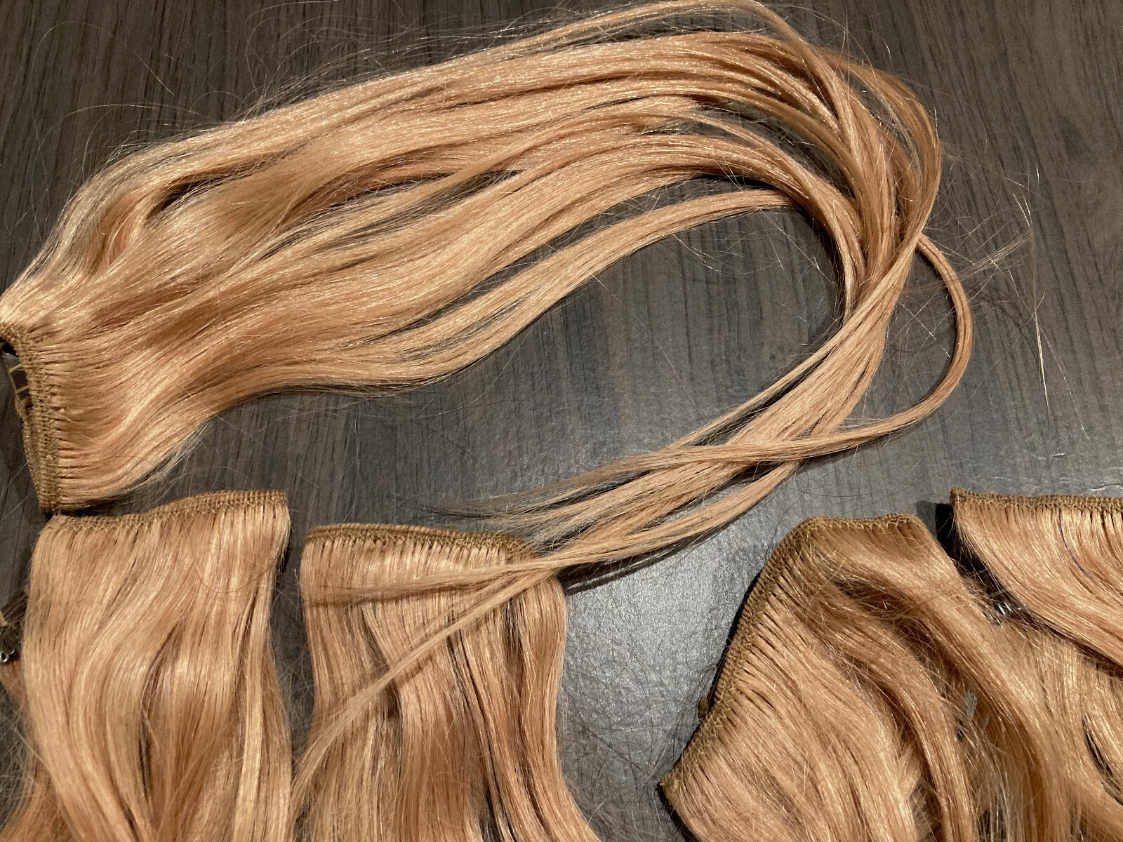 Royale Clip on Hair Extensions 100% Human Remy 19″