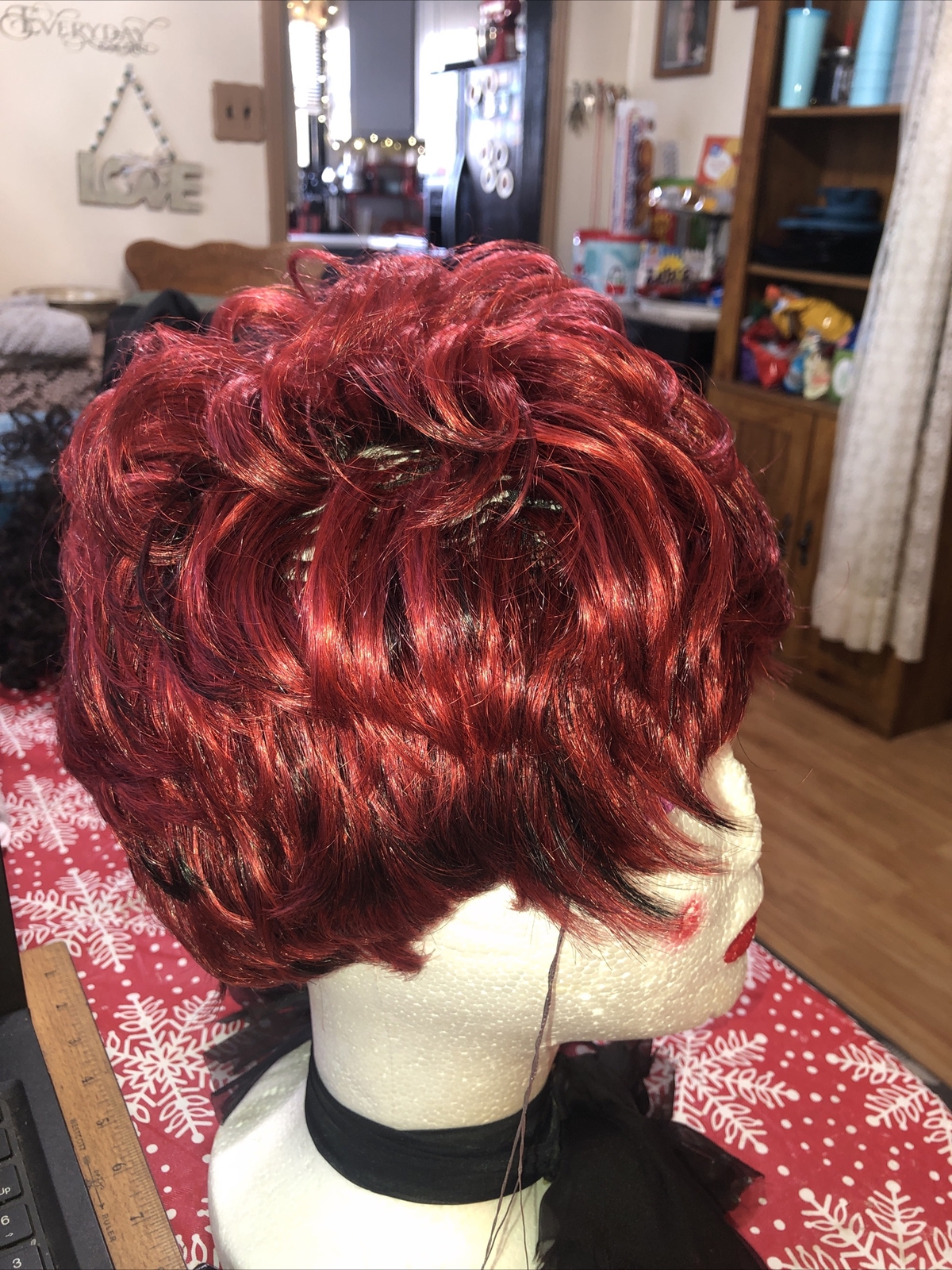 Isis Collection Red Carpet Short Red Hair Style: Nelly Color: FS1B-RED Brand New