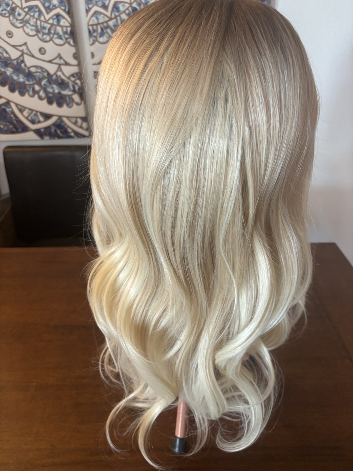 Lace Front Free Part Chelsey Smith Heat Safe Wig Rooted Blonde Long Wavy