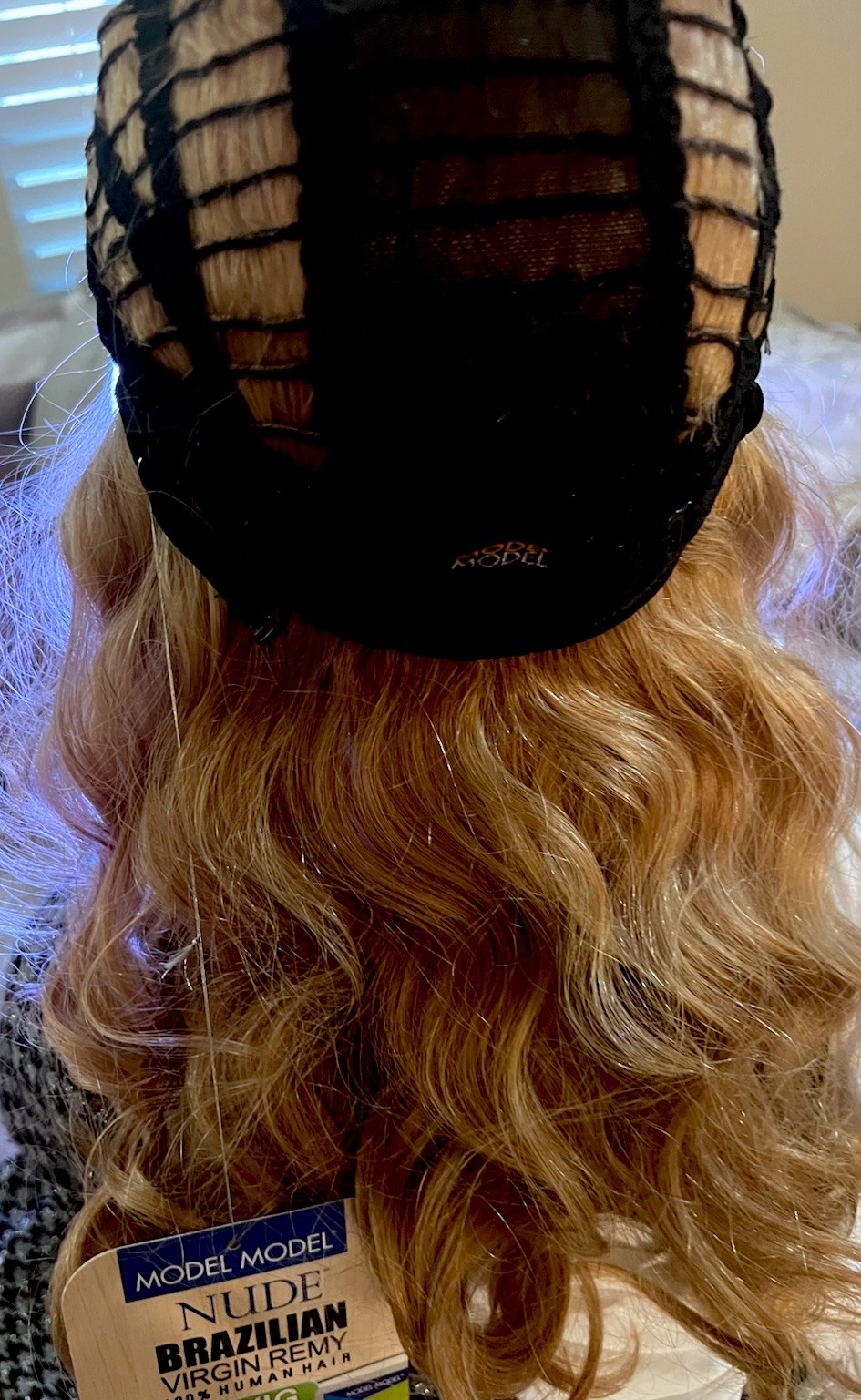 100% BRAZILIAN HUMAN HAIR WIG OMBRÉ ROOTS HAND TIED BLONDE BANGS REMY NEW 20”